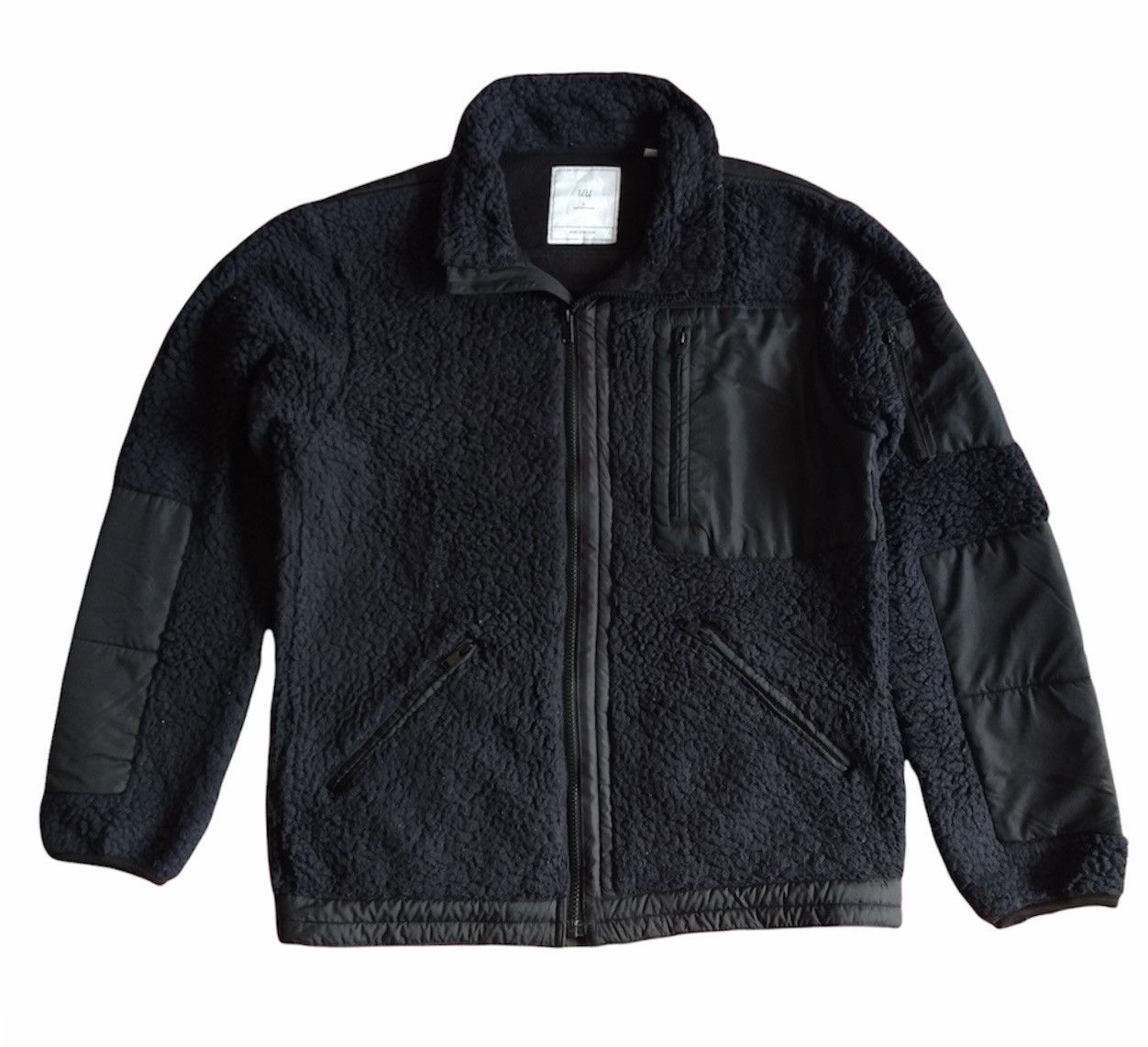 Undercover × Uniqlo MUST GONE❌Sherpa Retro Pile UU by Jun Takahashi Undercover Size US M / EU 48-50 / 2 - 1 Thumbnail