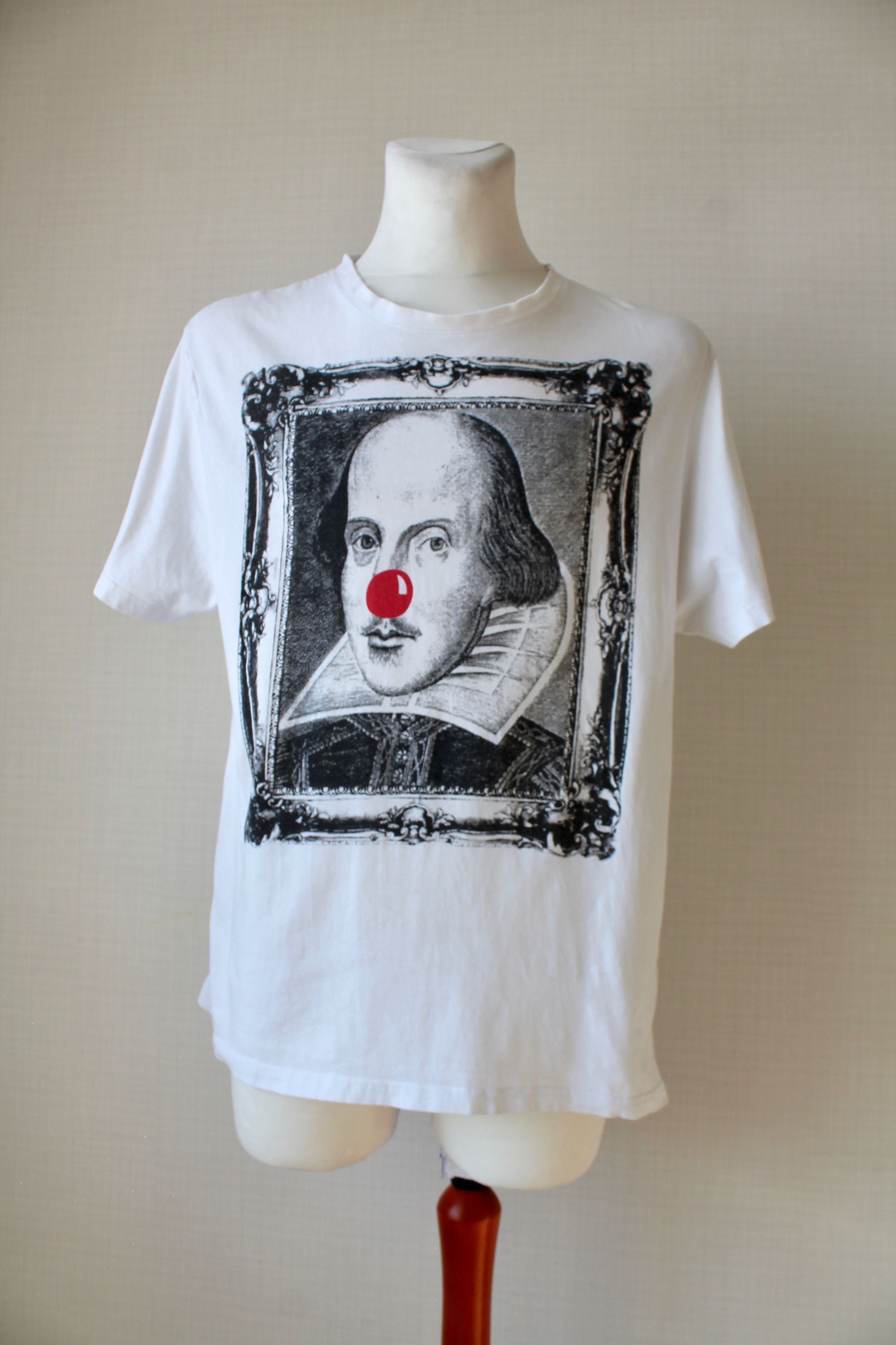 Vintage × Vivienne Westwood Vivienne Westwood Comic Relief tee shirt Shakespeare Size US XL / EU 56 / 4 - 1 Thumbnail