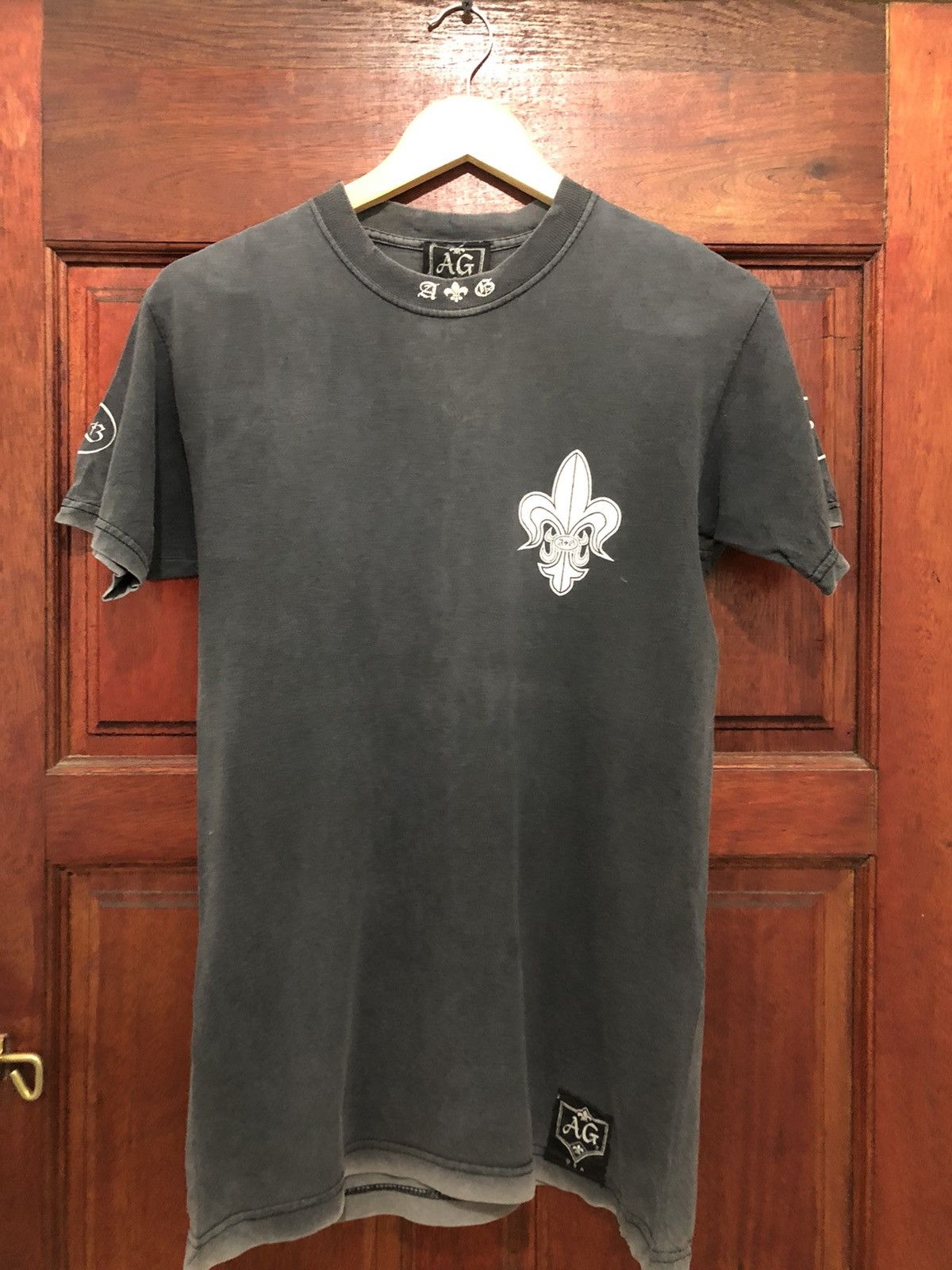 Vintage Vintage 90s Iconic Chrome Heart Los Angeles Sun Faded Shirt Size US S / EU 44-46 / 1 - 2 Thumbnail