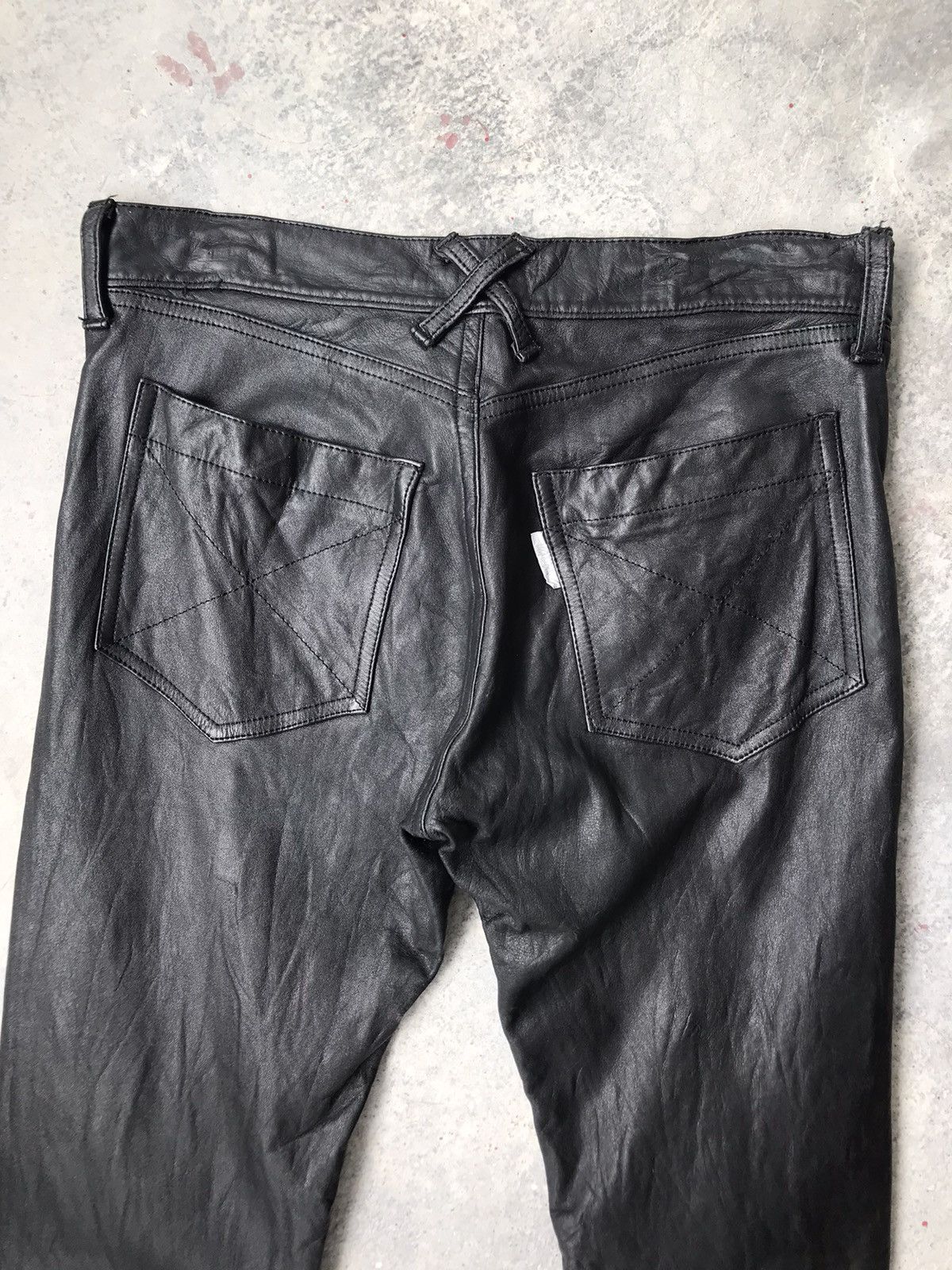 20471120 Rare 2001 20471120 Leather Swirl Pants Size US 30 / EU 46 - 15 Thumbnail