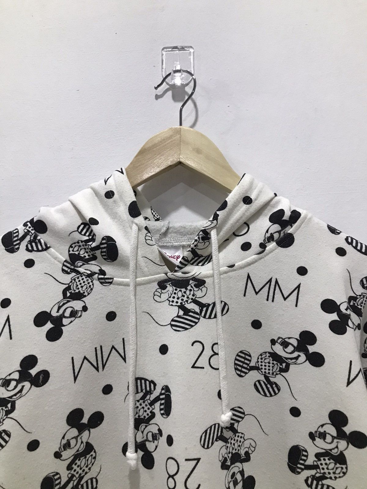 Disney Mickey Mouse overprint Logo Hooded sweatshirt Size US M / EU 48-50 / 2 - 5 Thumbnail