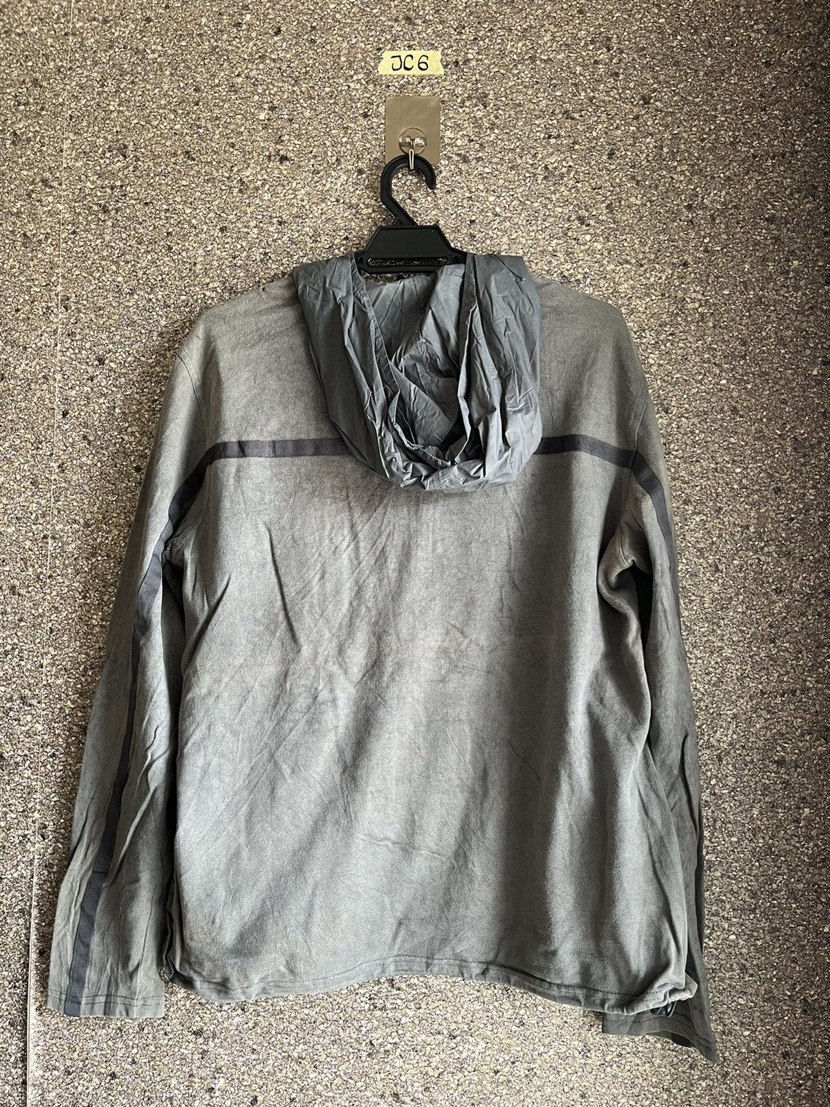 Armani Exchange × Emporio Armani AX jc6 Size US M / EU 48-50 / 2 - 4 Thumbnail