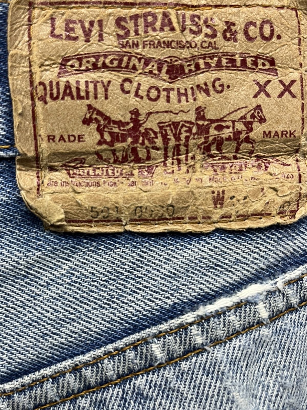 Levi's Made & Crafted Vtg Levi’s Thrashed Released Hem Custom Three Quarter Shorts Size US 30 / EU 46 - 17 Thumbnail