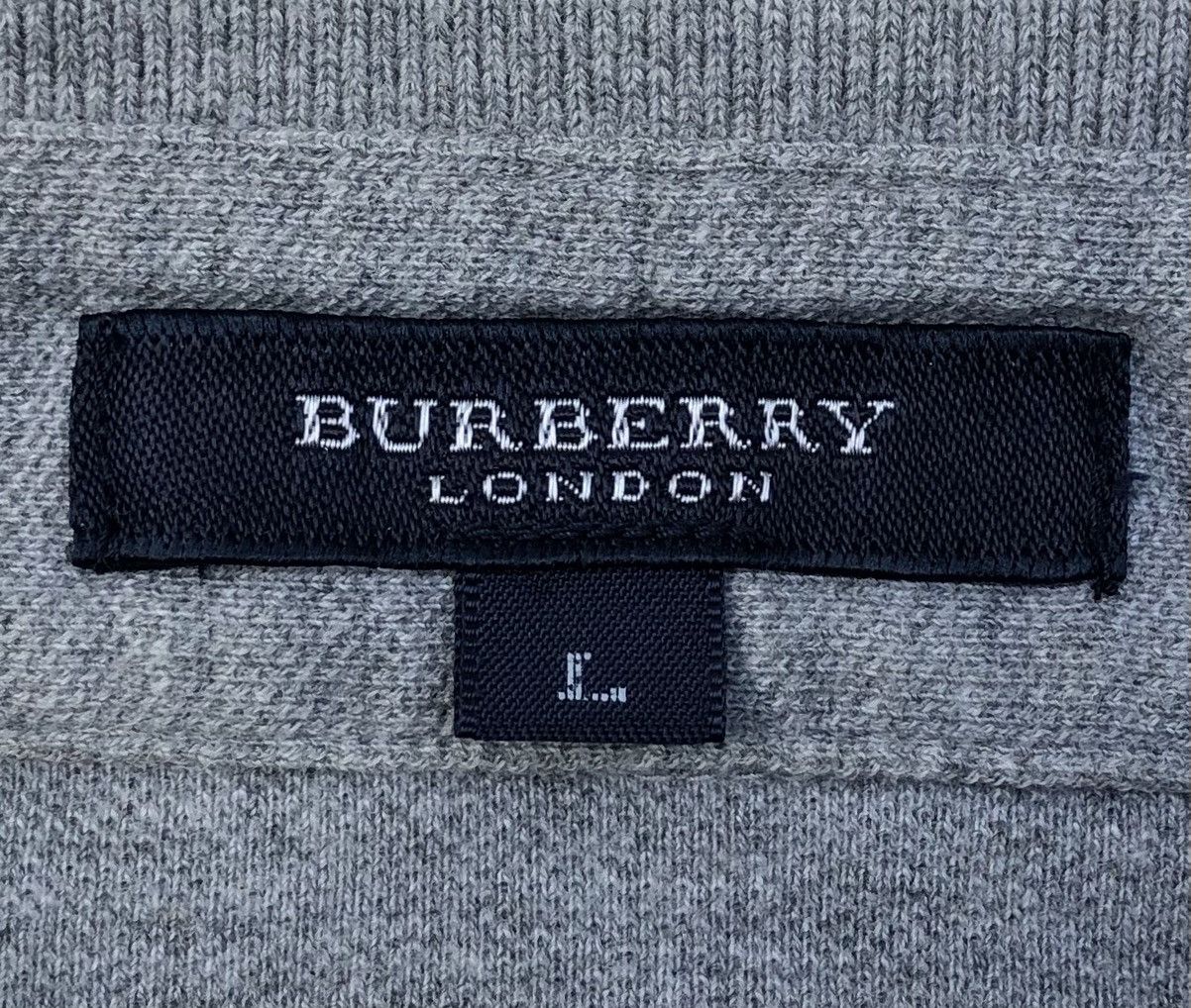 Burberry Burberry London Striped T-Shirt Size US L / EU 52-54 / 3 - 10 Thumbnail