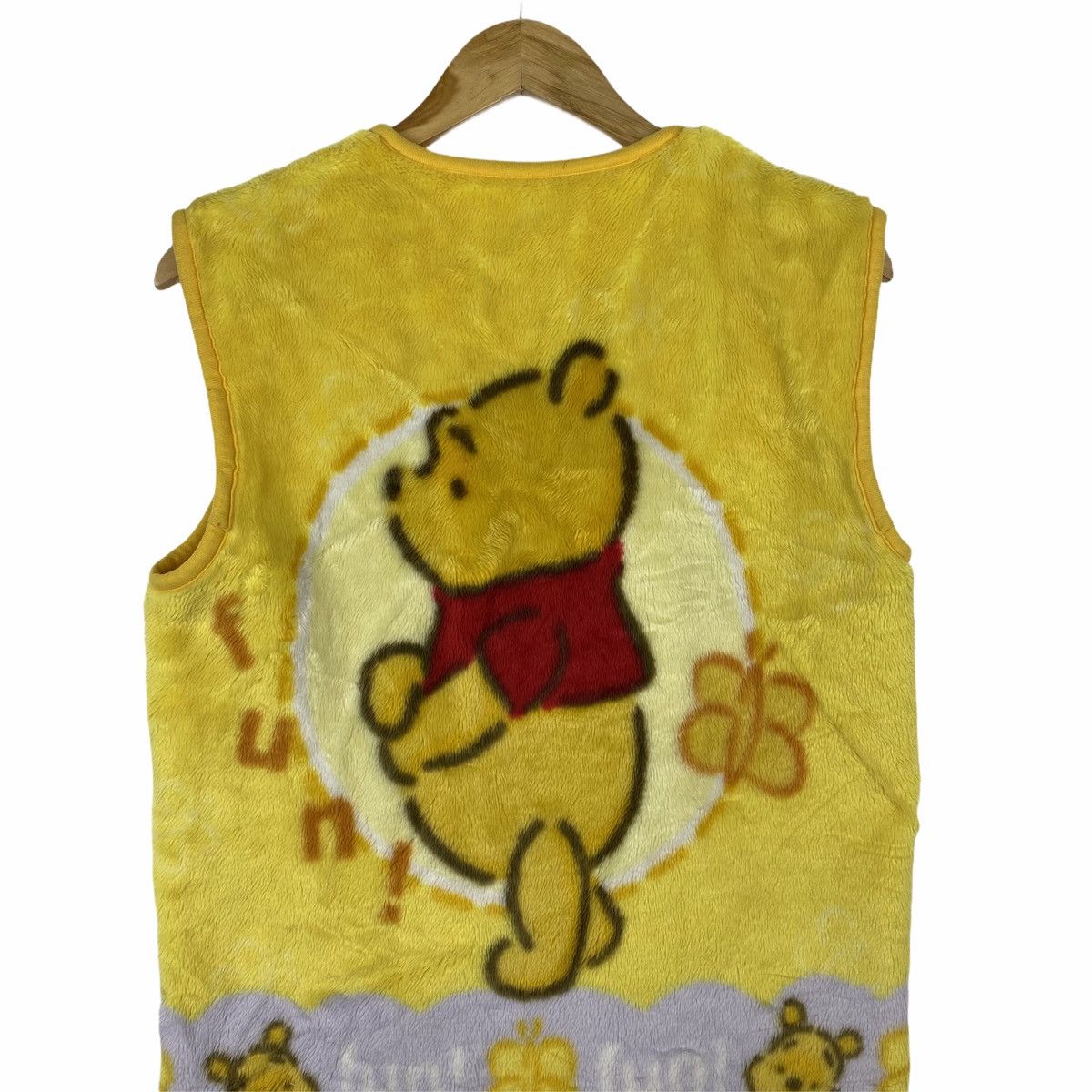 Disney × Vintage VINTAGE WINNIE THE POOH DISNEY CARTOON FLEECE VESTS TANKS Size US S / EU 44-46 / 1 - 4 Thumbnail