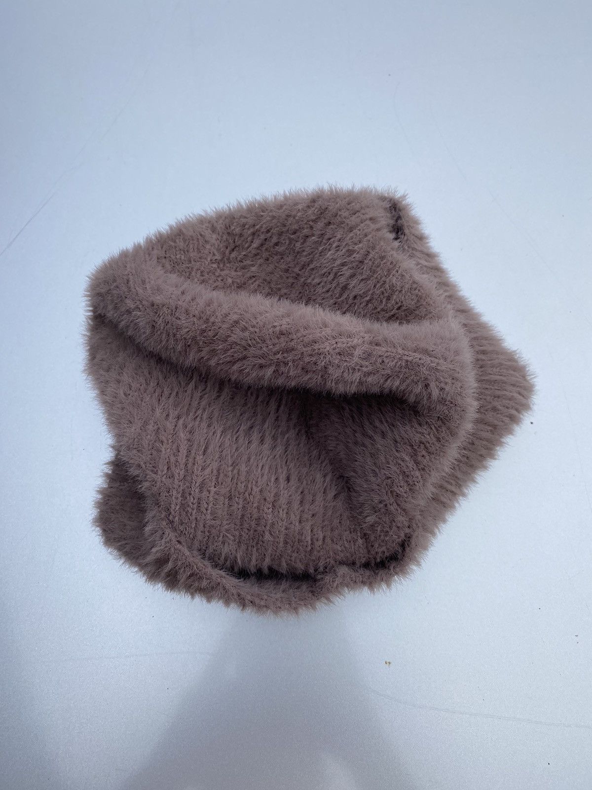 H&M H&M Fluffy Beanie Size ONE SIZE - 2 Thumbnail