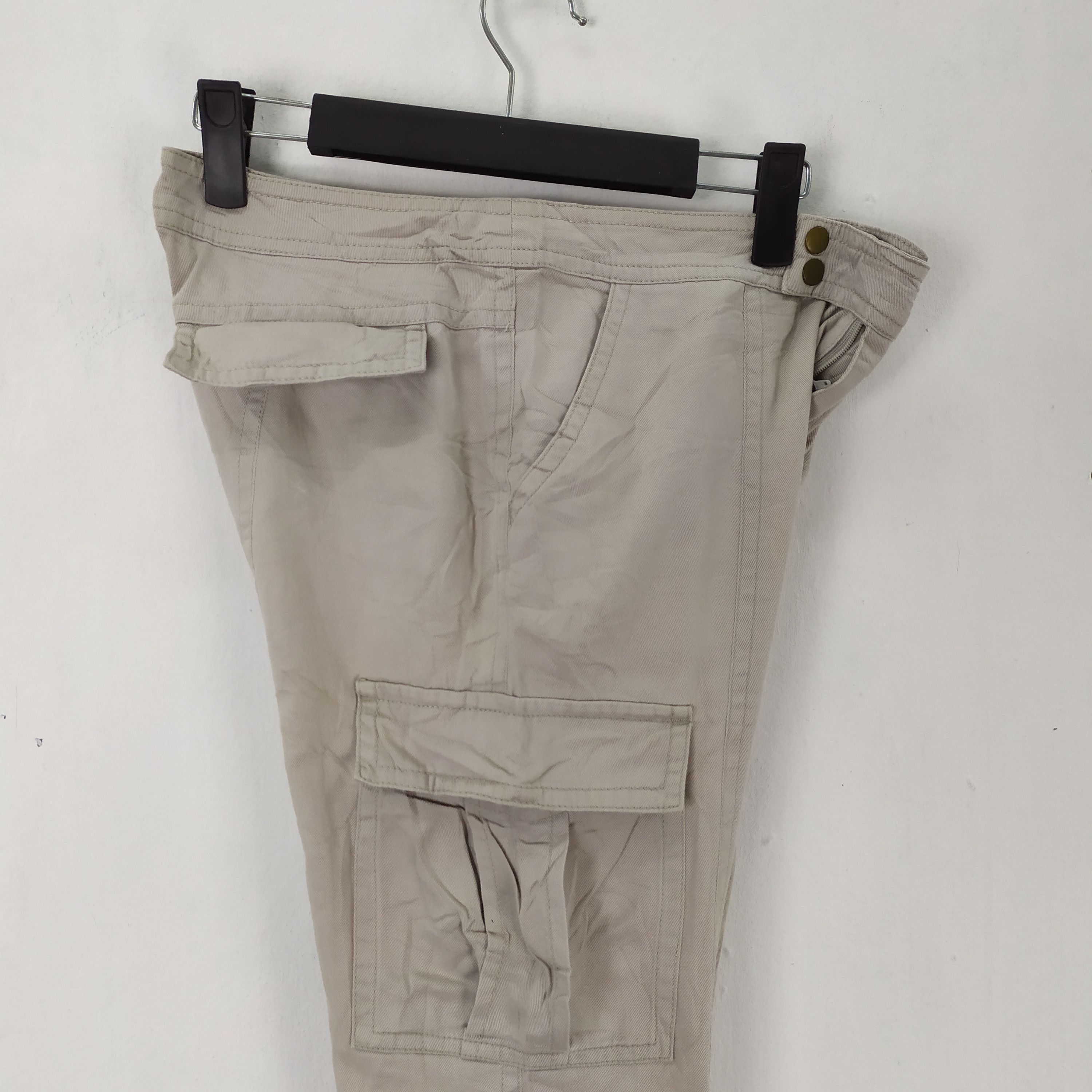 Designer × Japanese Brand Rostro Cropped Cargo Pants Nice Design Size US 28 / EU 44 - 2 Thumbnail