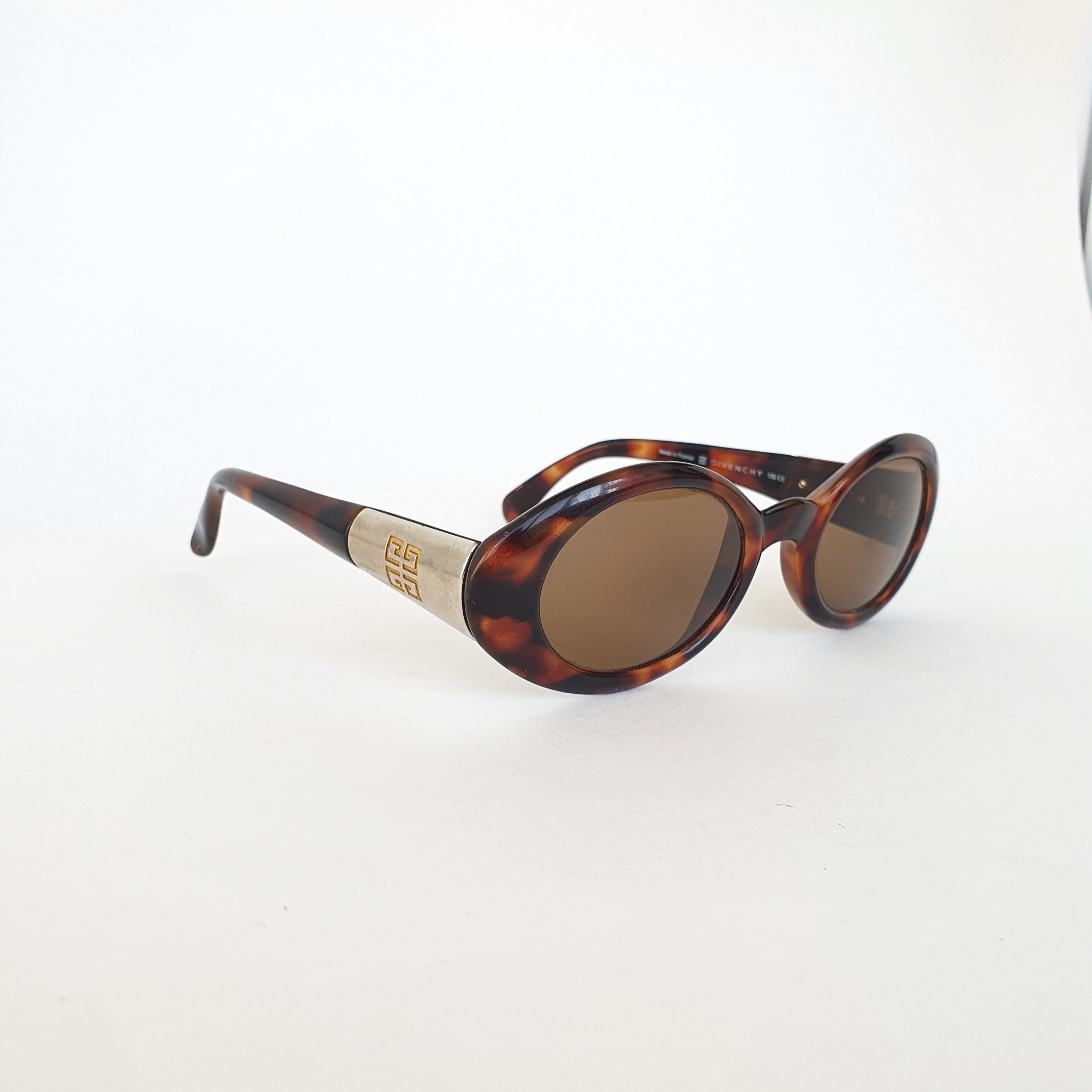 Givenchy retro sunglasses on sale