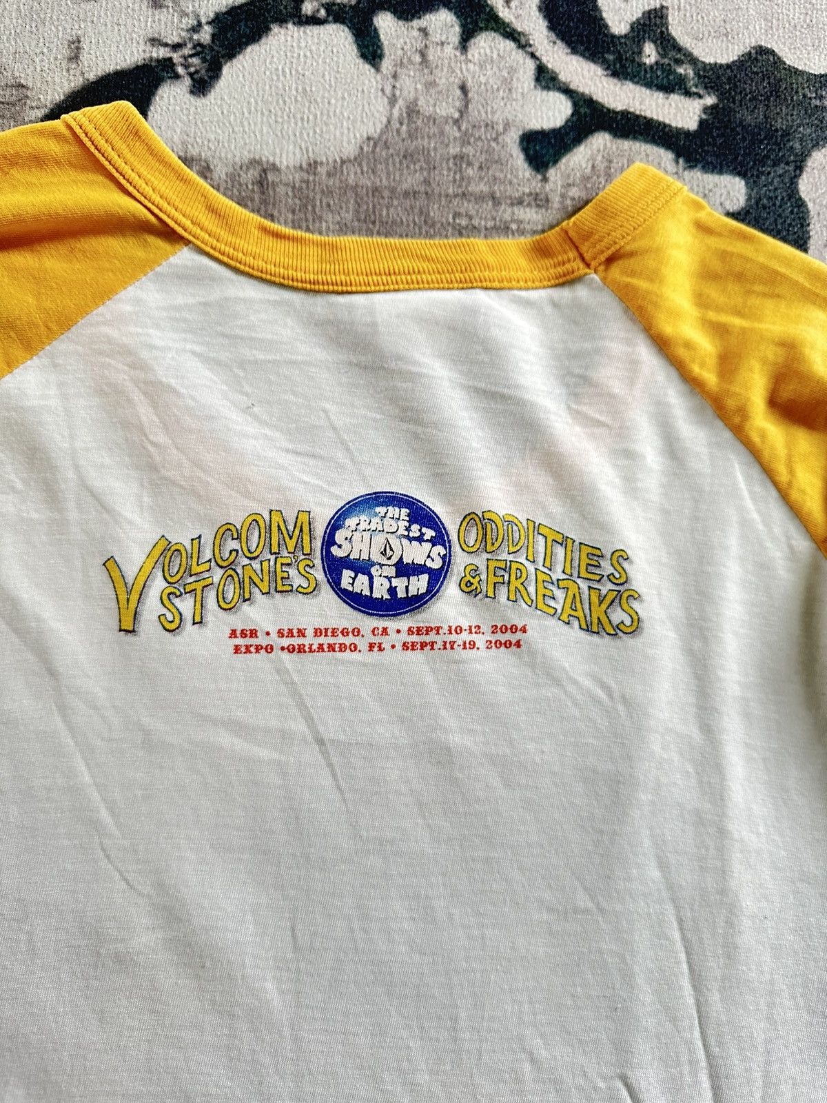 Vintage 2004 Vintage raglan Volcom Stone Tour “ Your Ass Off ” Size US M / EU 48-50 / 2 - 8 Thumbnail