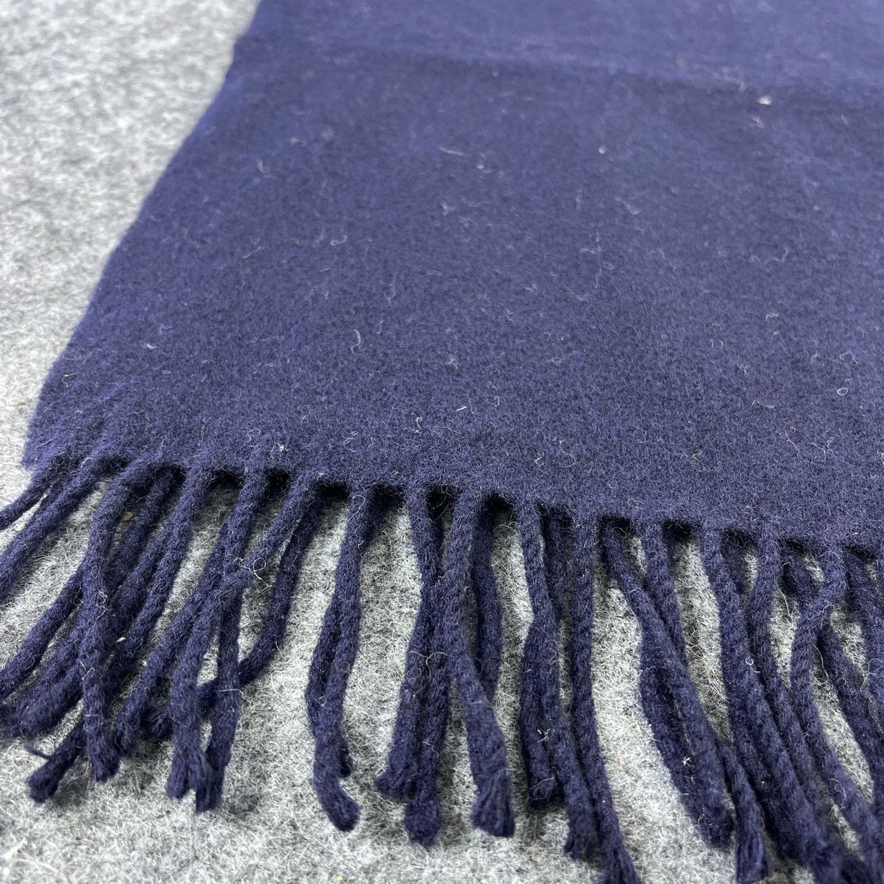 Aquascutum × Vintage AQUASCUTUM PLAIN SCARVES / MUFFLER / NECKWEAR T092 Size ONE SIZE - 6 Thumbnail