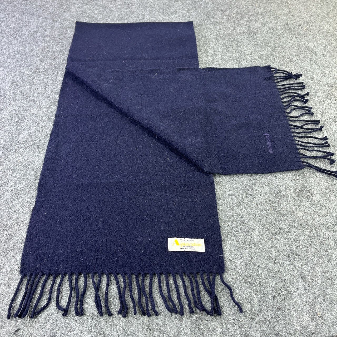 Aquascutum × Vintage AQUASCUTUM PLAIN SCARVES / MUFFLER / NECKWEAR T092 Size ONE SIZE - 3 Thumbnail