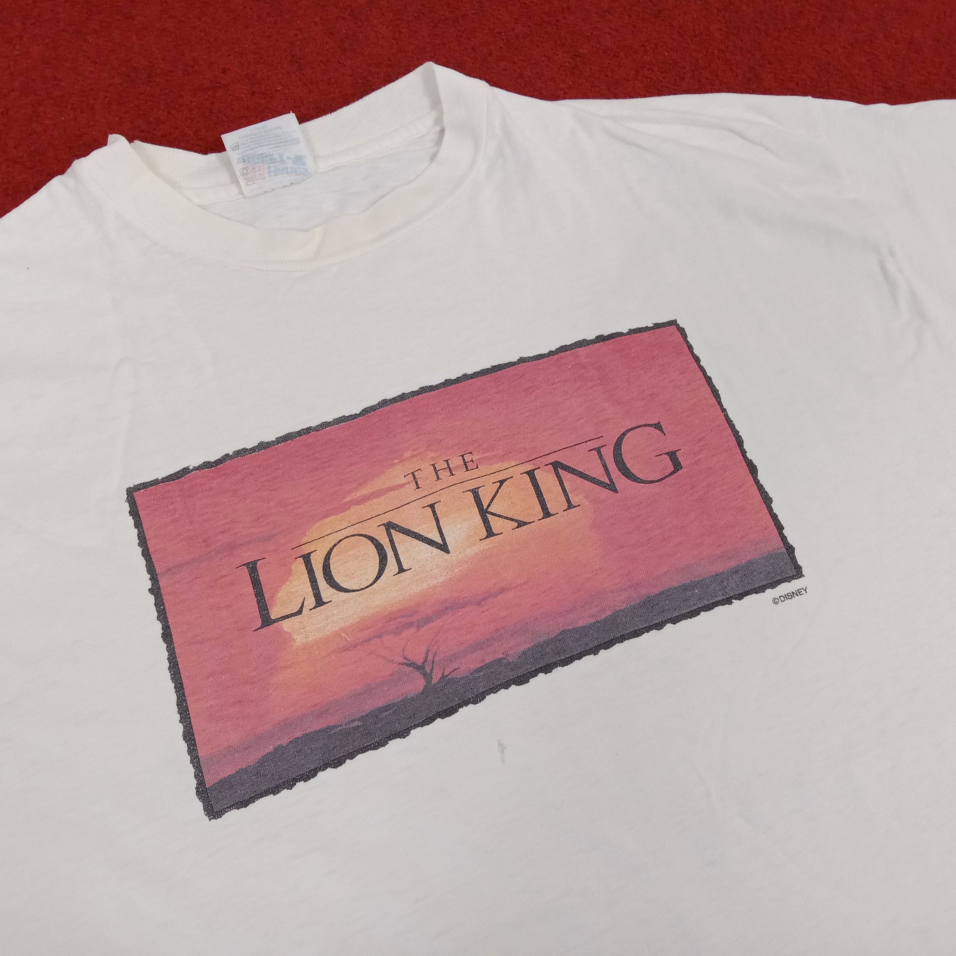 Disney The Lion King Disney Movie Distressed Vintage Promo Tshirt Size US XL / EU 56 / 4 - 2 Thumbnail