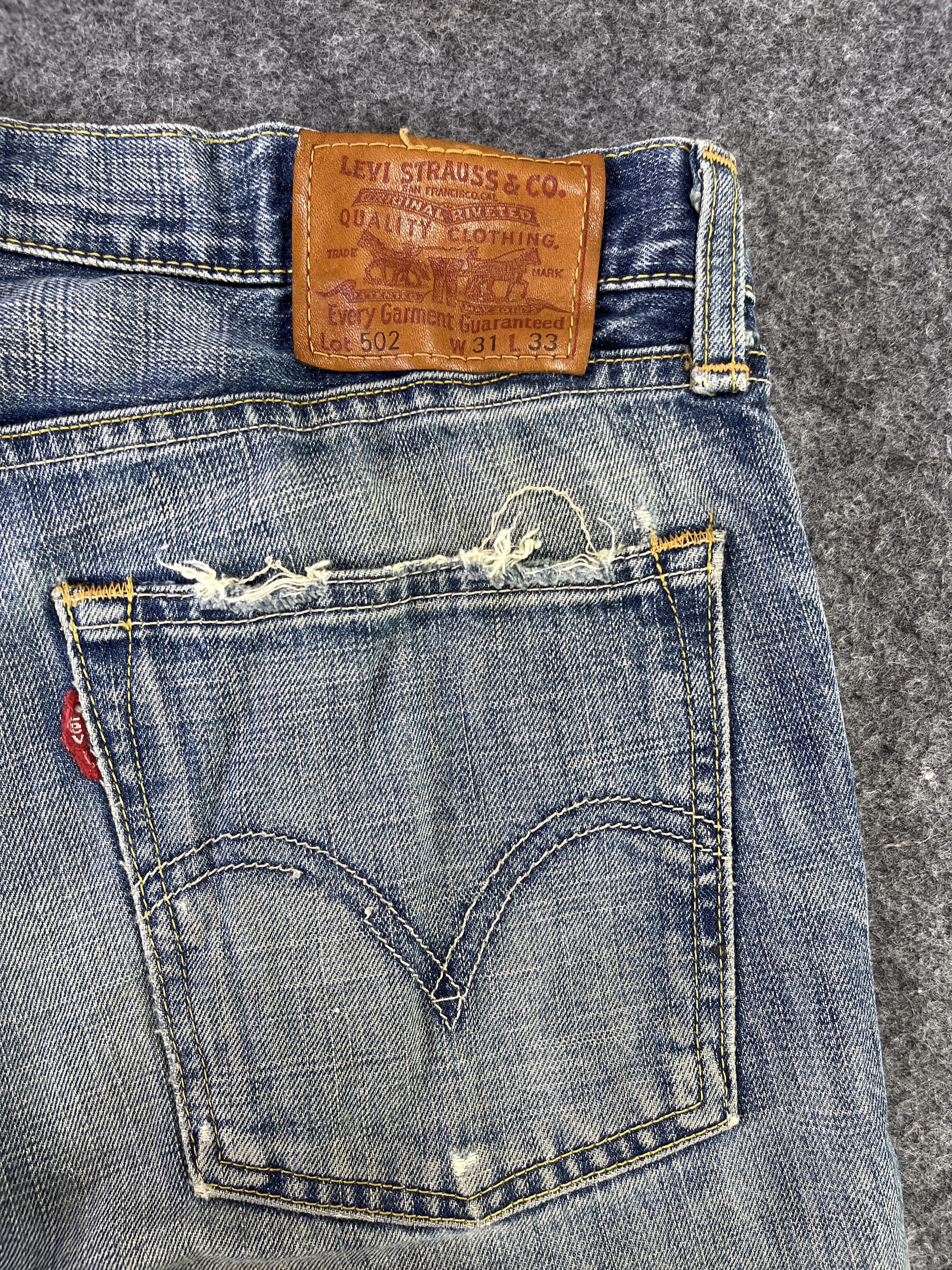 Levi's Vintage Levis 502 Distressed Jeans Rusty Denim - J830 Size US 33 - 14 Thumbnail