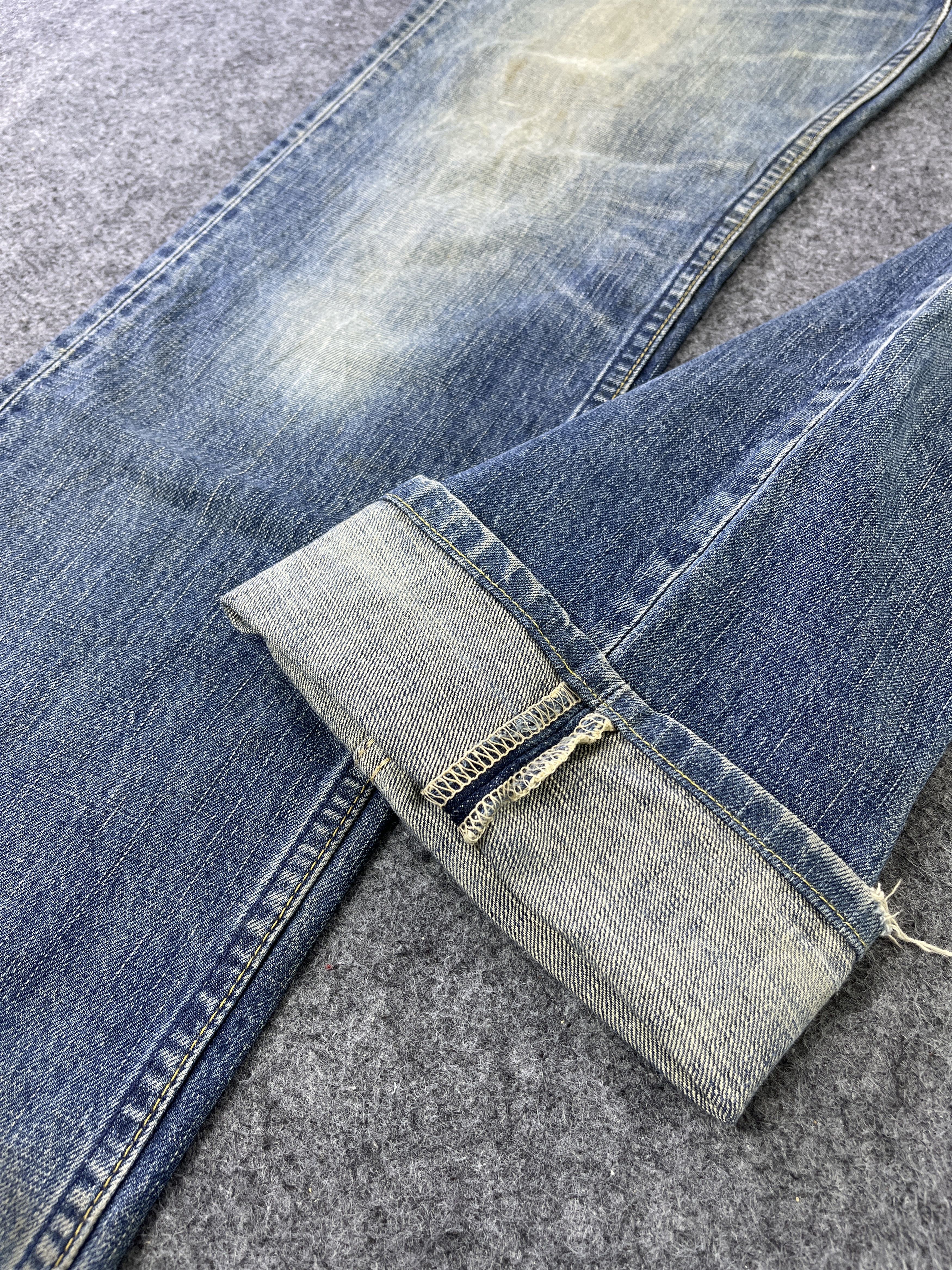 Levi's Vintage Levis 502 Distressed Jeans Rusty Denim - J830 Size US 33 - 13 Thumbnail