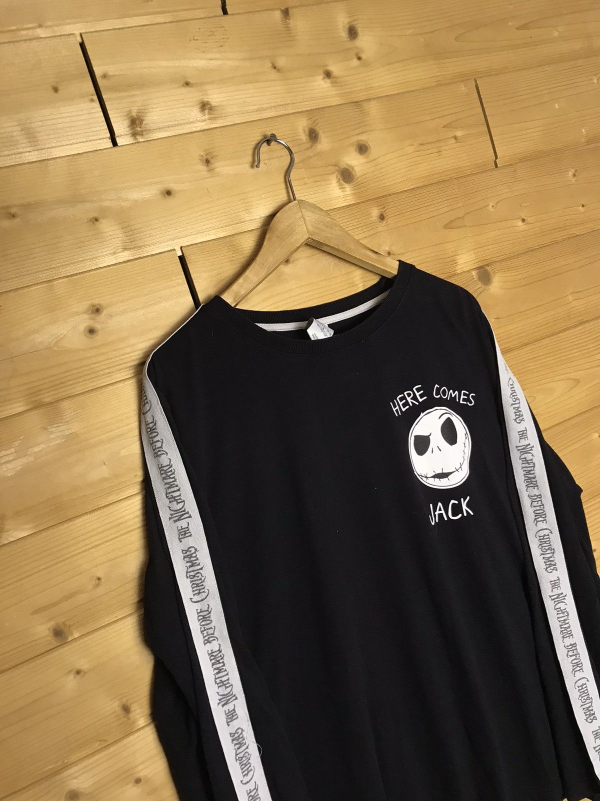 Disney Disney The Nightmare Before Christmas shirt Size US XL / EU 56 / 4 - 1 Thumbnail