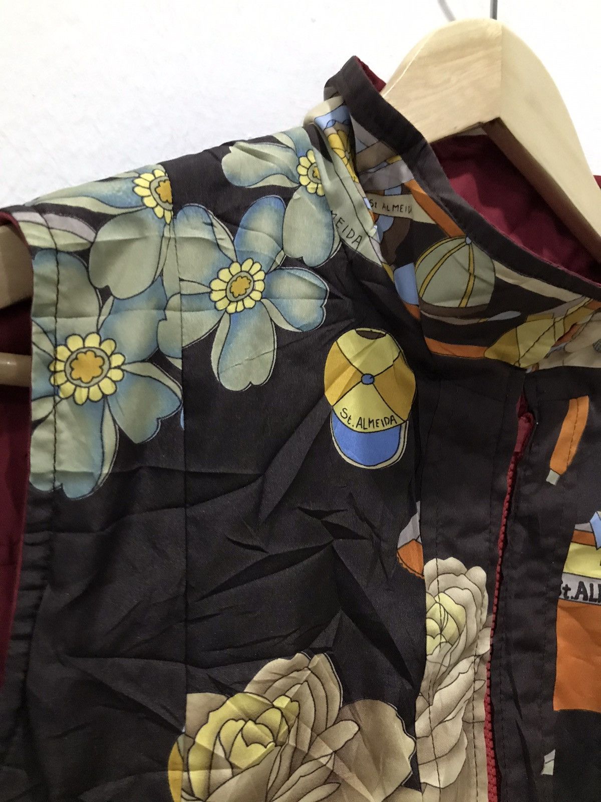 Japanese Brand St. Almeida reversible all over print vest Size US L / EU 52-54 / 3 - 10 Thumbnail