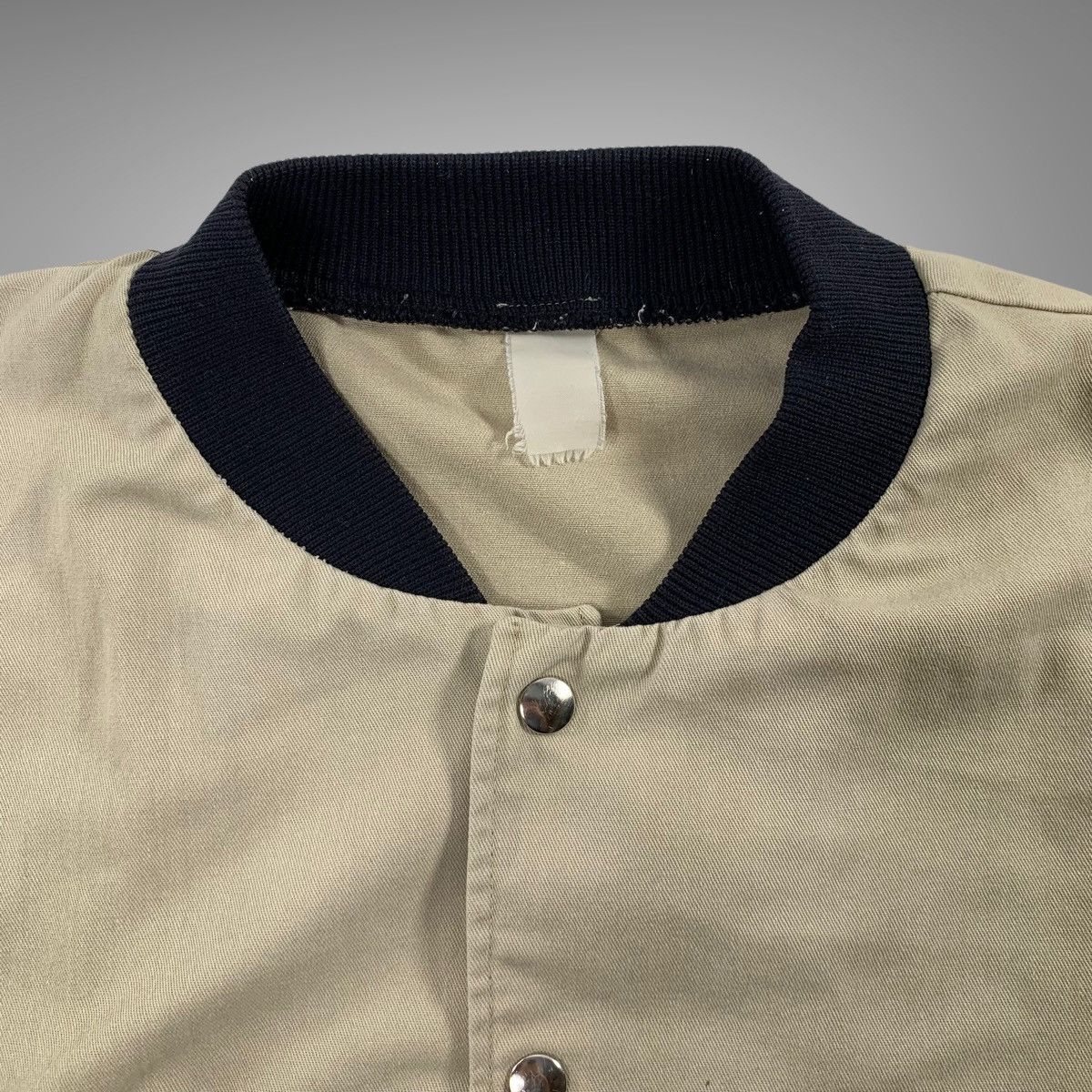 Vintage Vintage 1980s tan bomber jacket Size US M / EU 48-50 / 2 - 3 Thumbnail