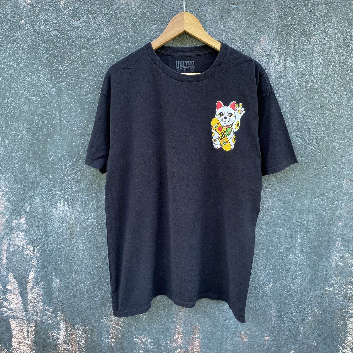 Vintage Thrashed Faded United Skateboard Long Beach ERD GRUNGE TEE Size US L / EU 52-54 / 3 - 1 Thumbnail