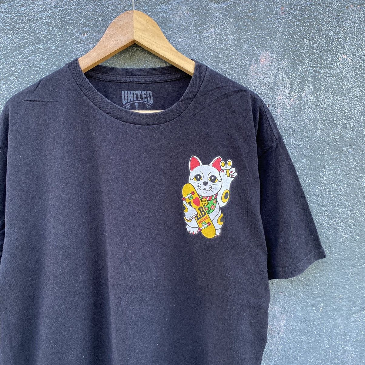 Vintage Thrashed Faded United Skateboard Long Beach ERD GRUNGE TEE Size US L / EU 52-54 / 3 - 2 Thumbnail