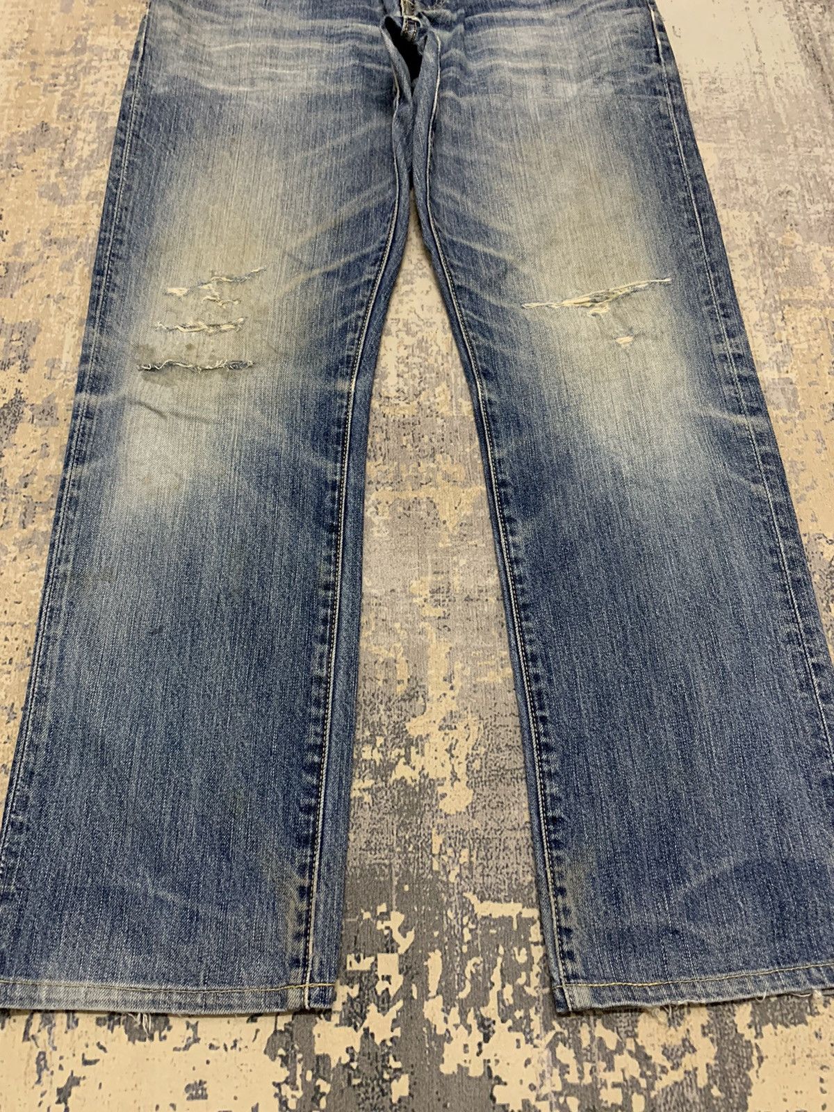 Japanese Brand Japanese Uniqlo Undercover Style Distressed Denim Jeans Size US 33 - 5 Thumbnail