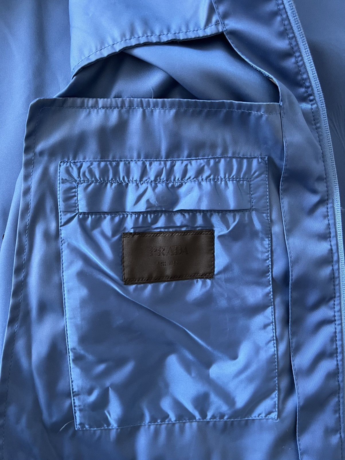 Prada Gabardine nylon hooded windbreaker Size US S / EU 44-46 / 1 - 5 Thumbnail