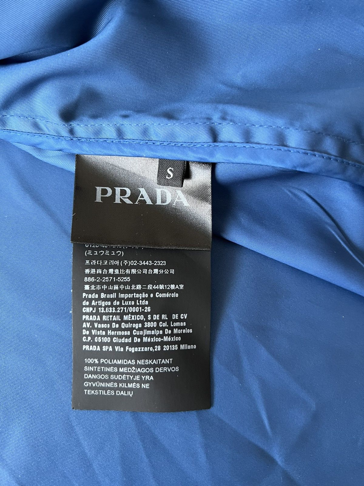 Prada Gabardine nylon hooded windbreaker Size US S / EU 44-46 / 1 - 6 Thumbnail