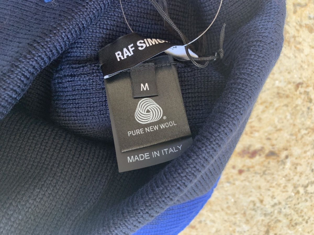 Raf Simons Blue & Black Pure Wool Stripe Hat Size ONE SIZE - 9 Thumbnail