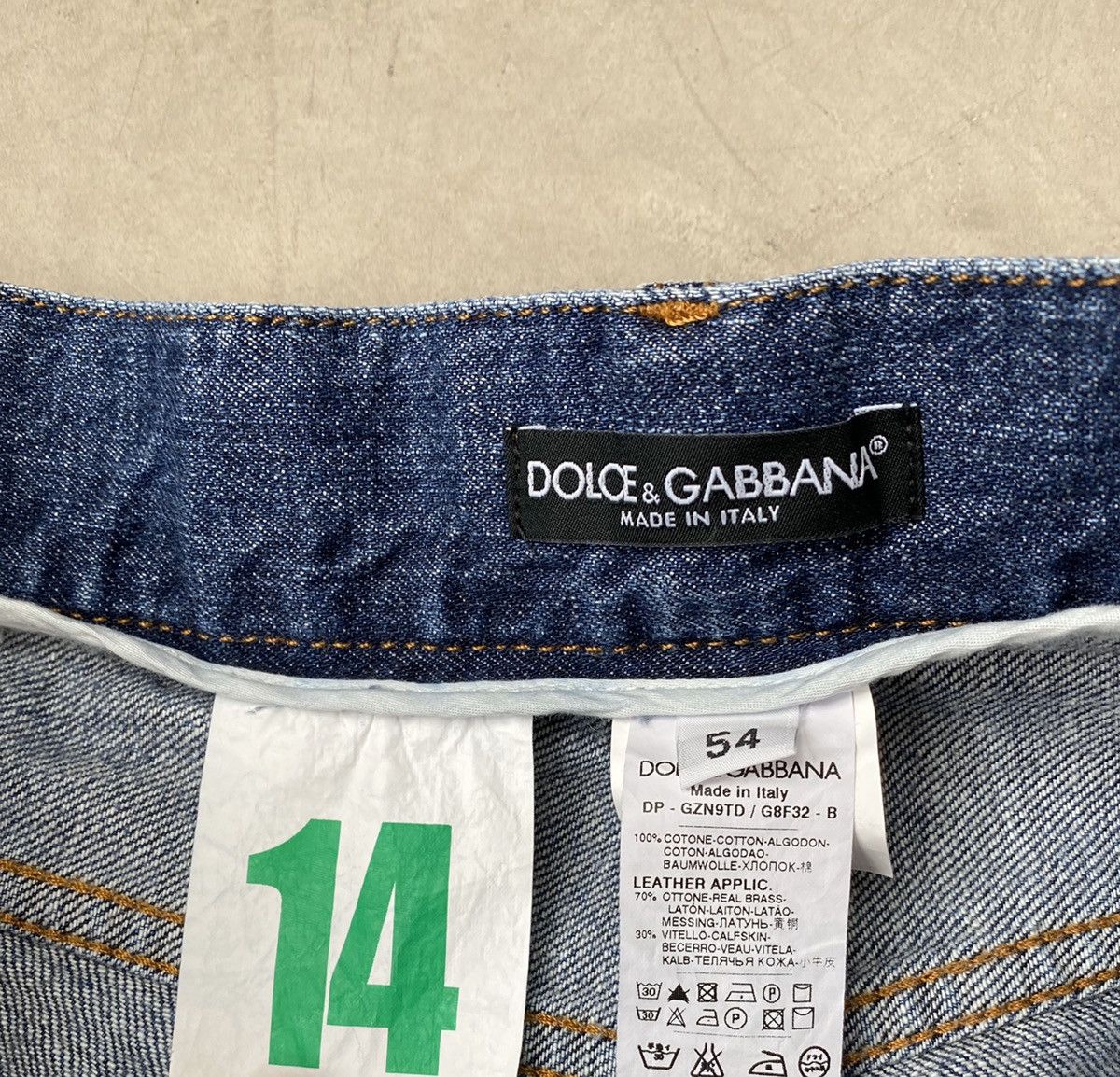 Dolce & Gabbana Dolce & Gabbana Light Distressed Denims Size US 38 / EU 54 - 4 Thumbnail
