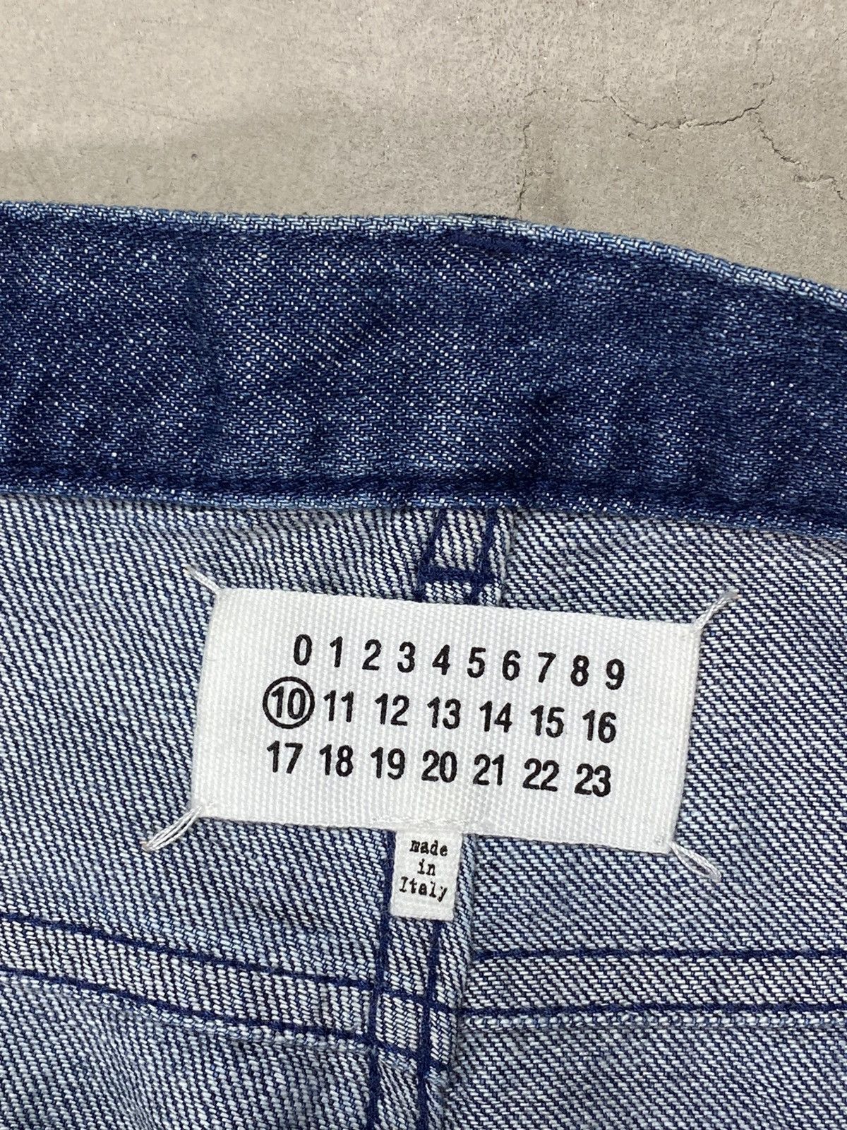 Maison Margiela Maison Margiela Iconic Paint Coated Jeans Size US 34 / EU 50 - 13 Thumbnail