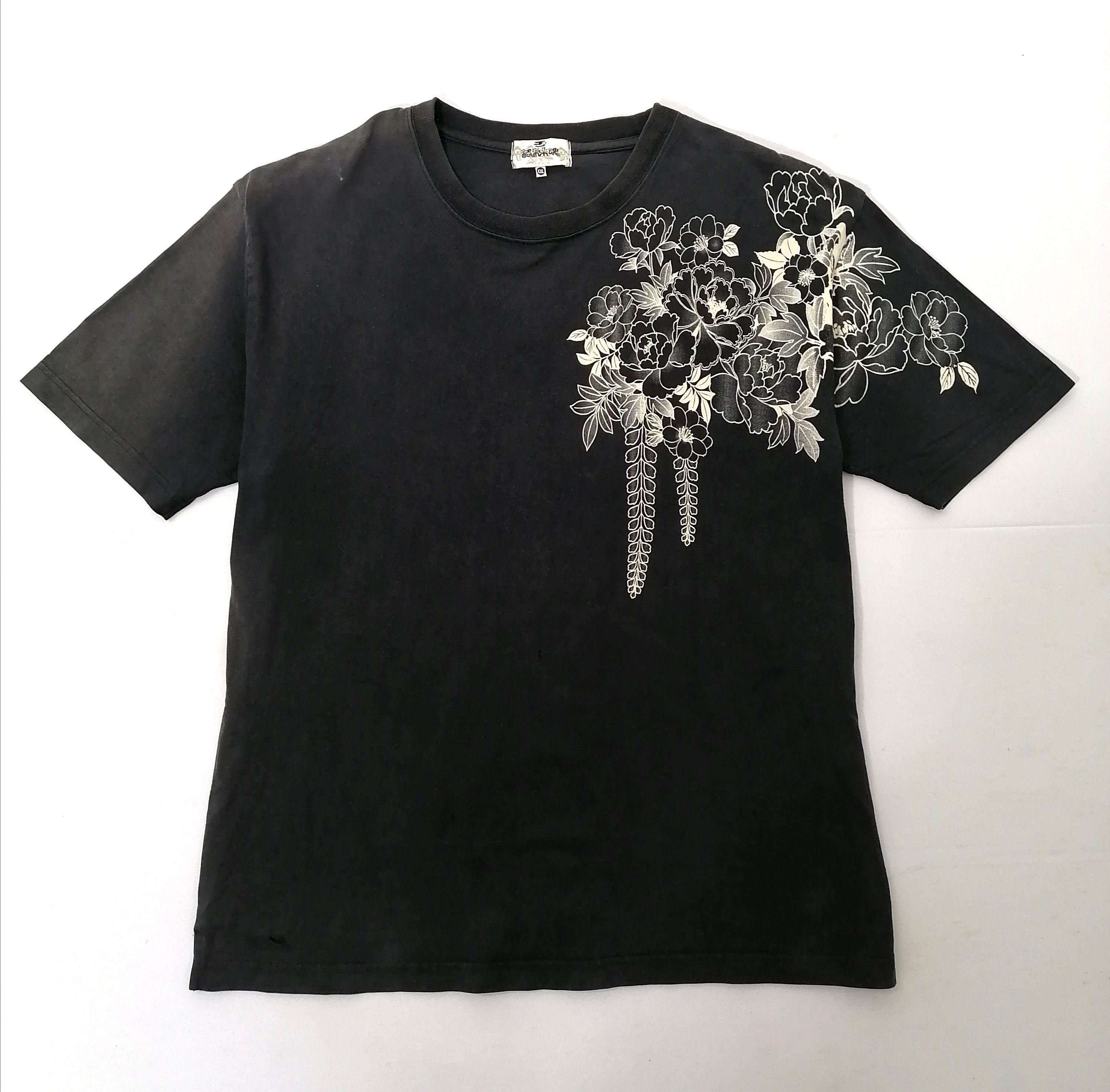 Japanese Brand Karakuri Yamashi Embroidered Devil Tee Size US XL / EU 56 / 4 - 3 Thumbnail