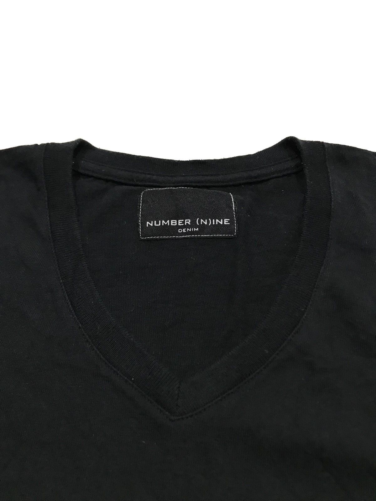 Number (N)ine Embroidered V-Neck T-Shirt Size US L / EU 52-54 / 3 - 5 Thumbnail