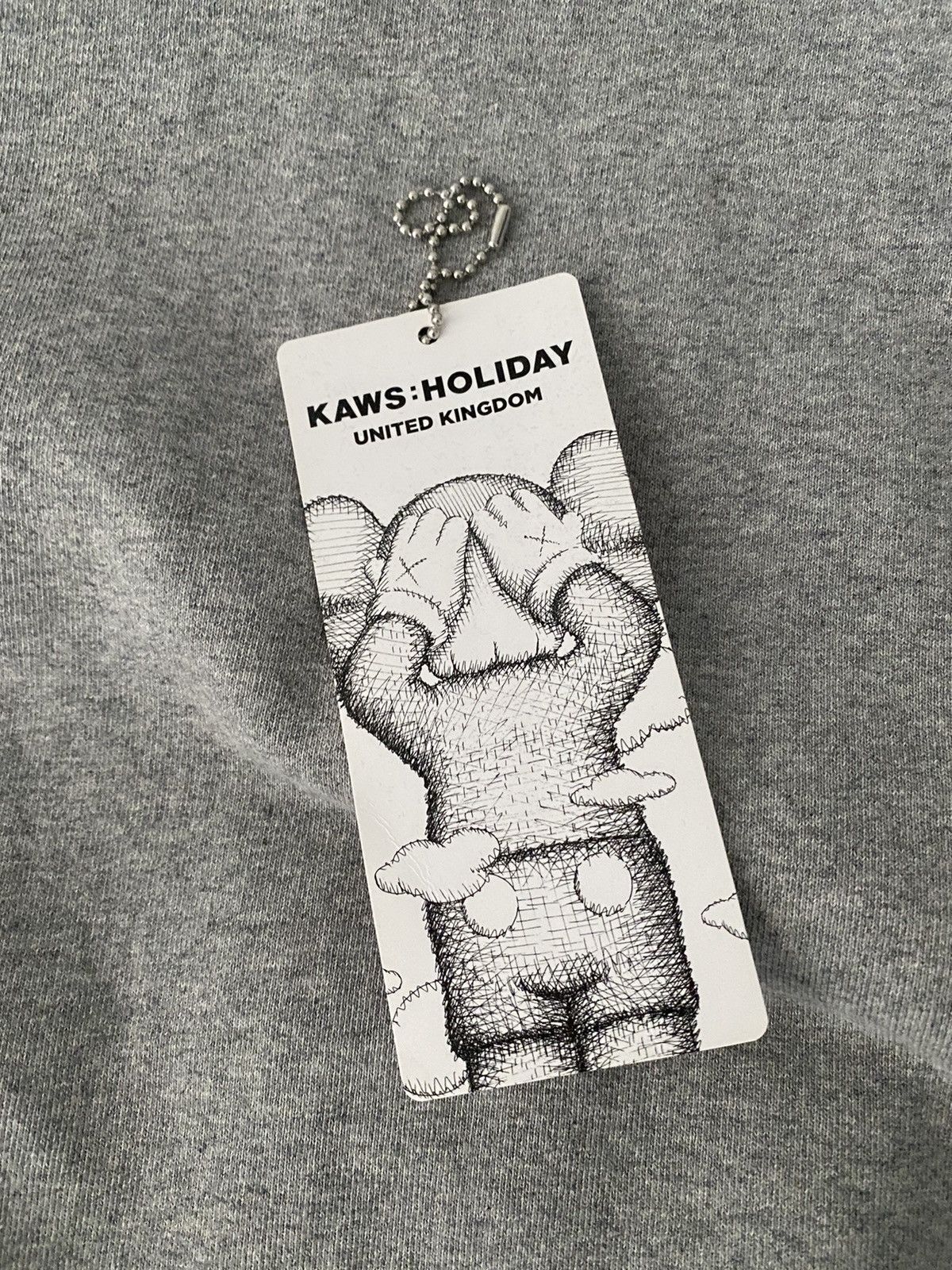 Kaws KAWS Holiday UK Hoodie Grey Size US M / EU 48-50 / 2 - 6 Thumbnail
