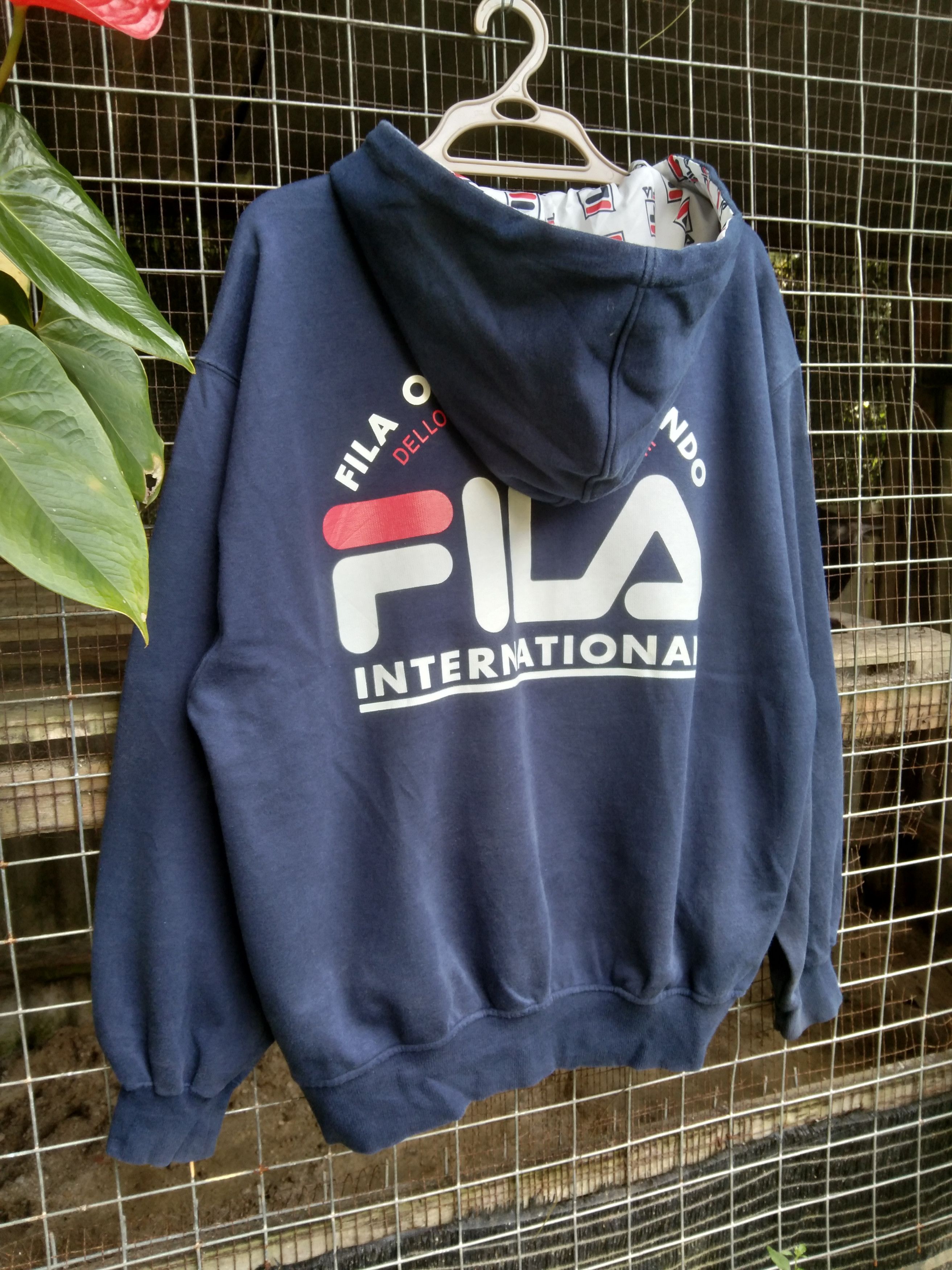 Fila × Sports Specialties VINTAGE FILA BIG PRINT BACKHIT SWEATSHIRTHOODIE Size US L / EU 52-54 / 3 - 3 Thumbnail