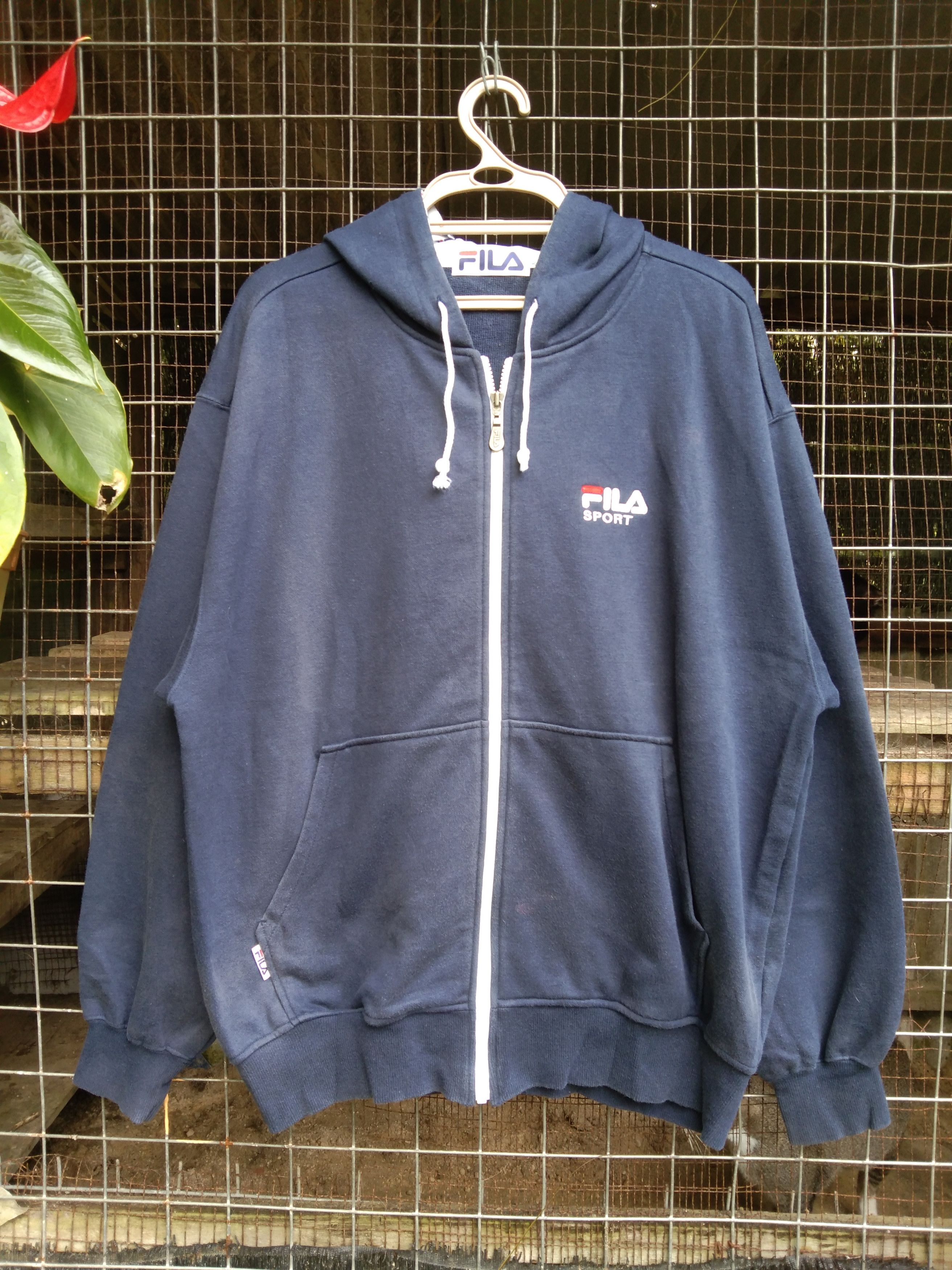 Fila × Sports Specialties VINTAGE FILA BIG PRINT BACKHIT SWEATSHIRTHOODIE Size US L / EU 52-54 / 3 - 5 Thumbnail
