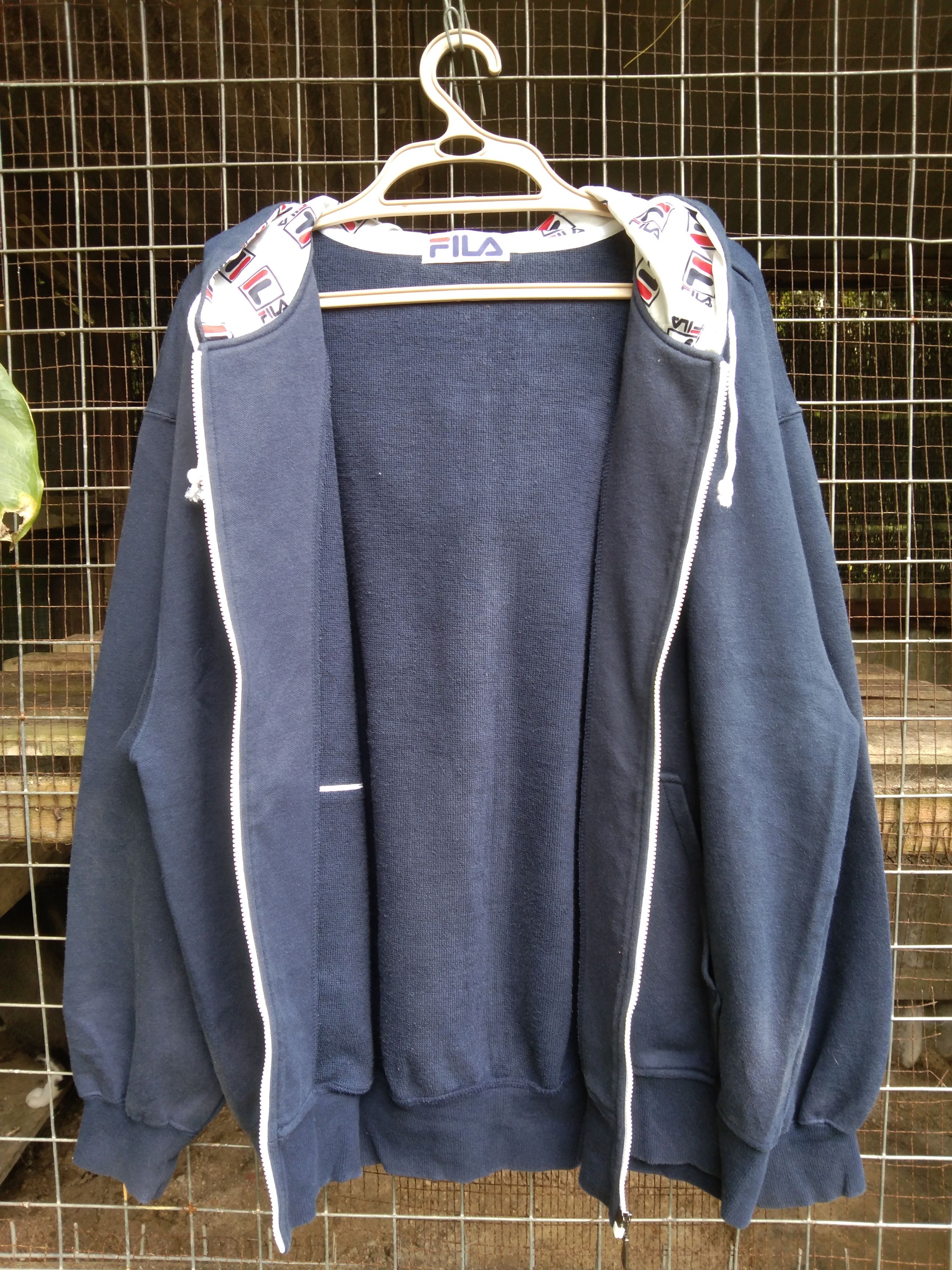 Fila × Sports Specialties VINTAGE FILA BIG PRINT BACKHIT SWEATSHIRTHOODIE Size US L / EU 52-54 / 3 - 4 Thumbnail