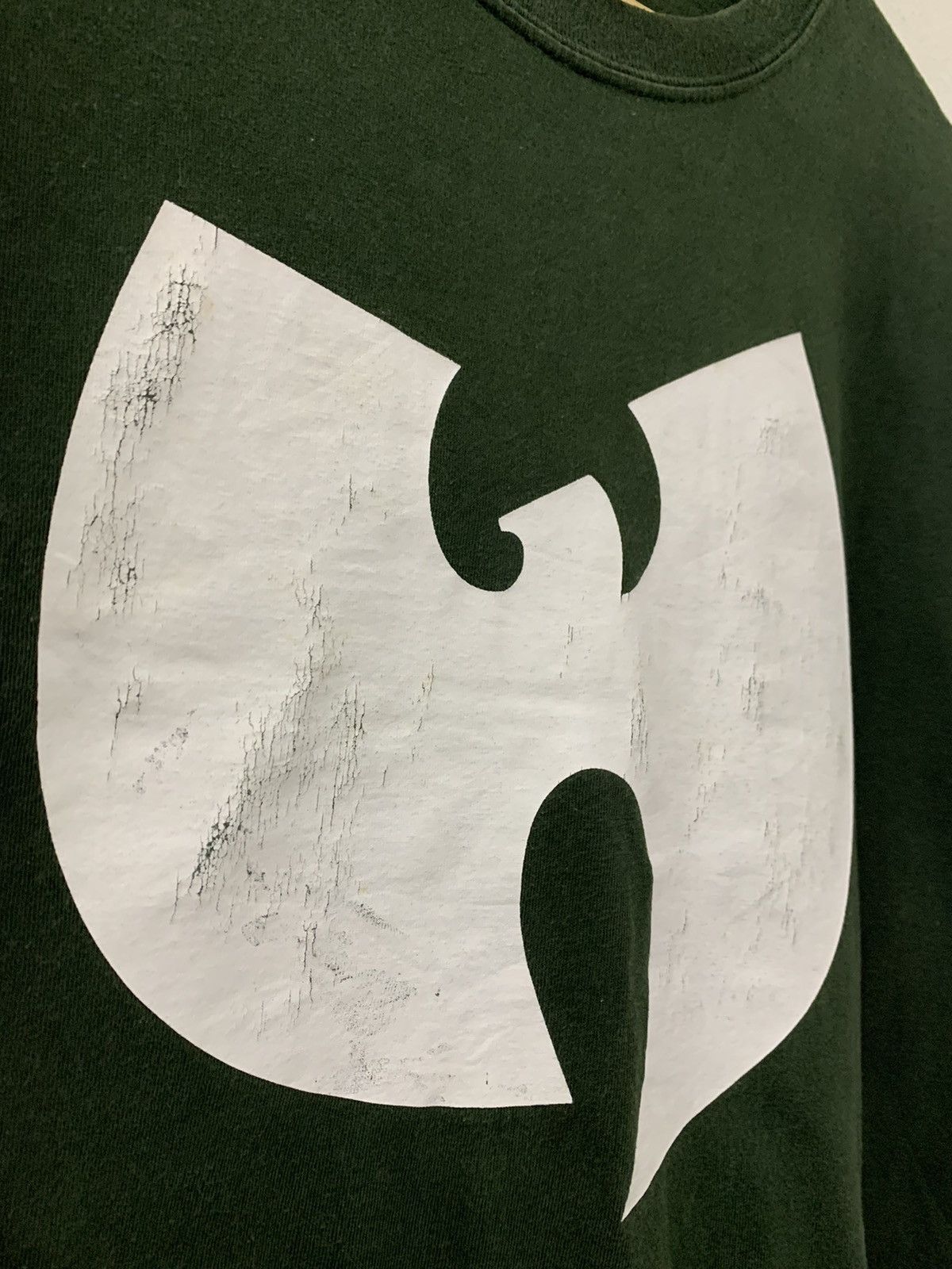 Vintage Vintage Wu-Tang Wu Wear Big Logo Crack Size US XL / EU 56 / 4 - 3 Thumbnail