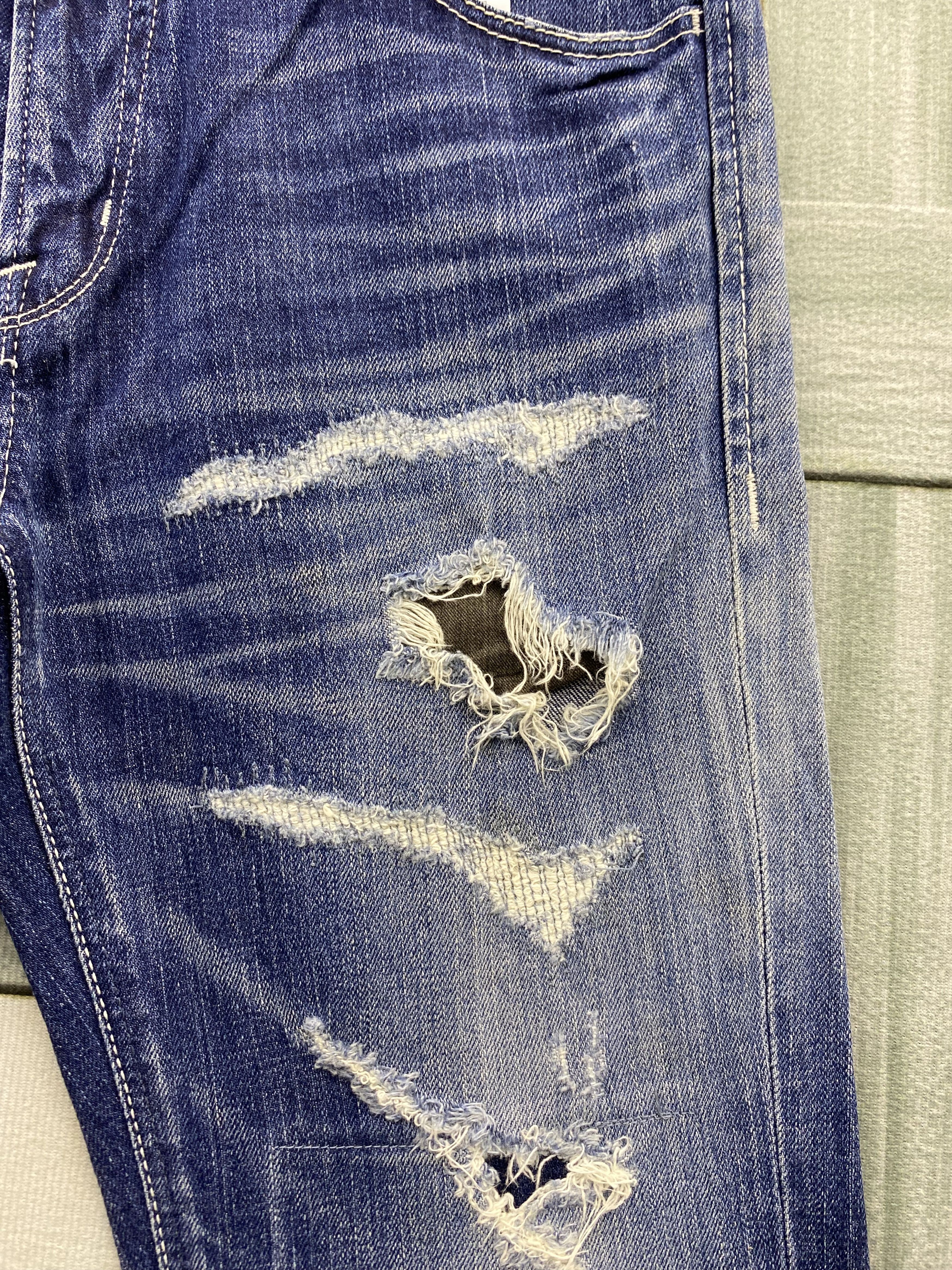 Vanquish Japanese Brand Vanquish Distress Skinny Denim jean Size US 30 / EU 46 - 12 Thumbnail