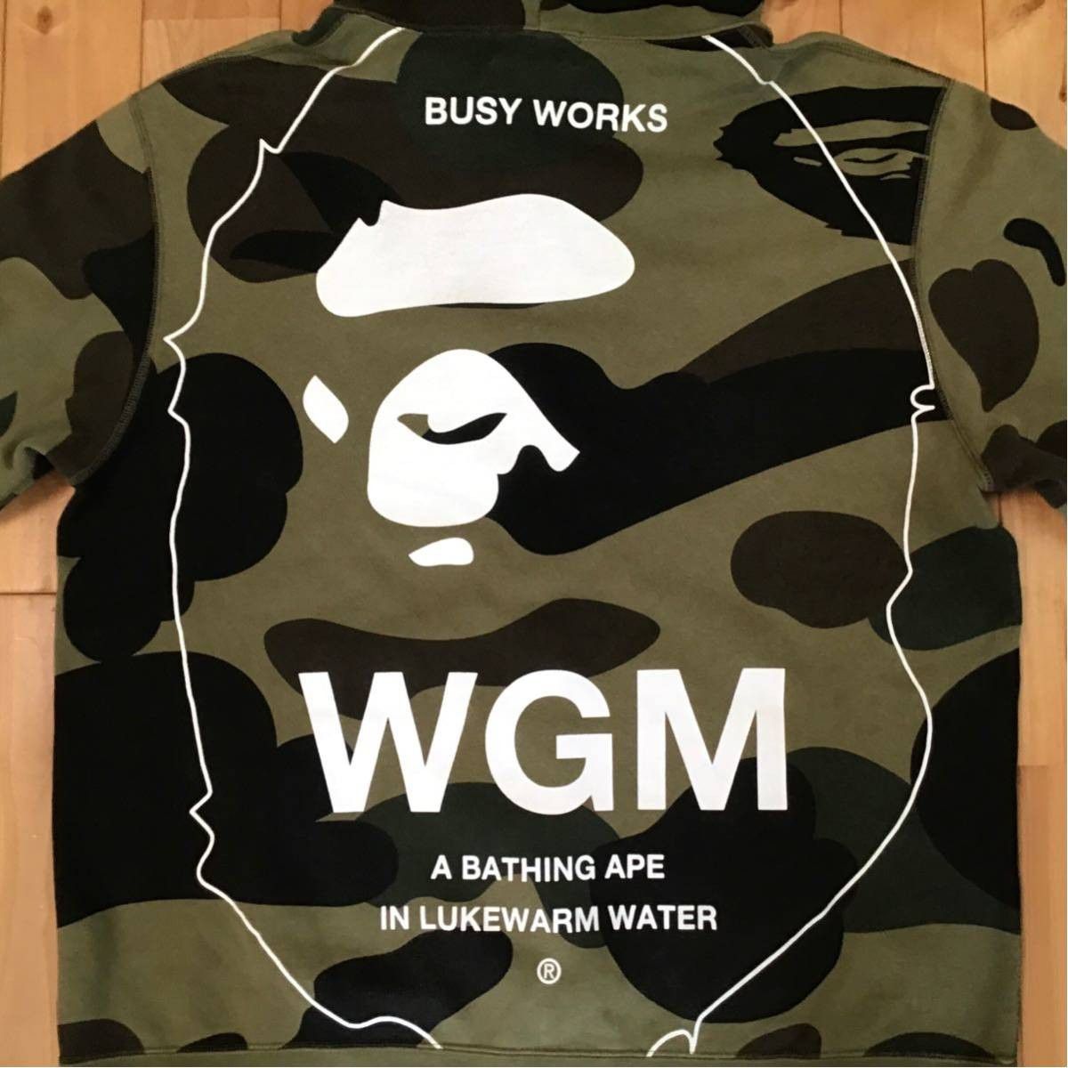Bape BAPE giant 1st camo green Full zip hoodie a bathing ape Size US XL / EU 56 / 4 - 4 Thumbnail