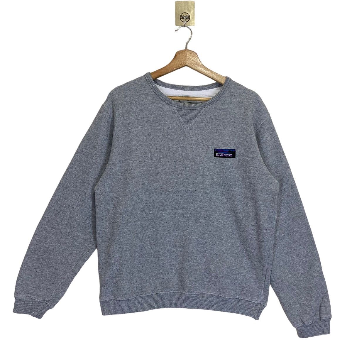L.L. Bean × Vintage Vintage L.L.Bean Small Logo Crewneck Sweathirt Size M Size US M / EU 48-50 / 2 - 1 Thumbnail