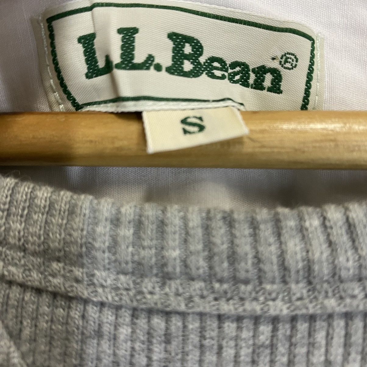 L.L. Bean × Vintage Vintage L.L.Bean Small Logo Crewneck Sweathirt Size M Size US M / EU 48-50 / 2 - 8 Thumbnail
