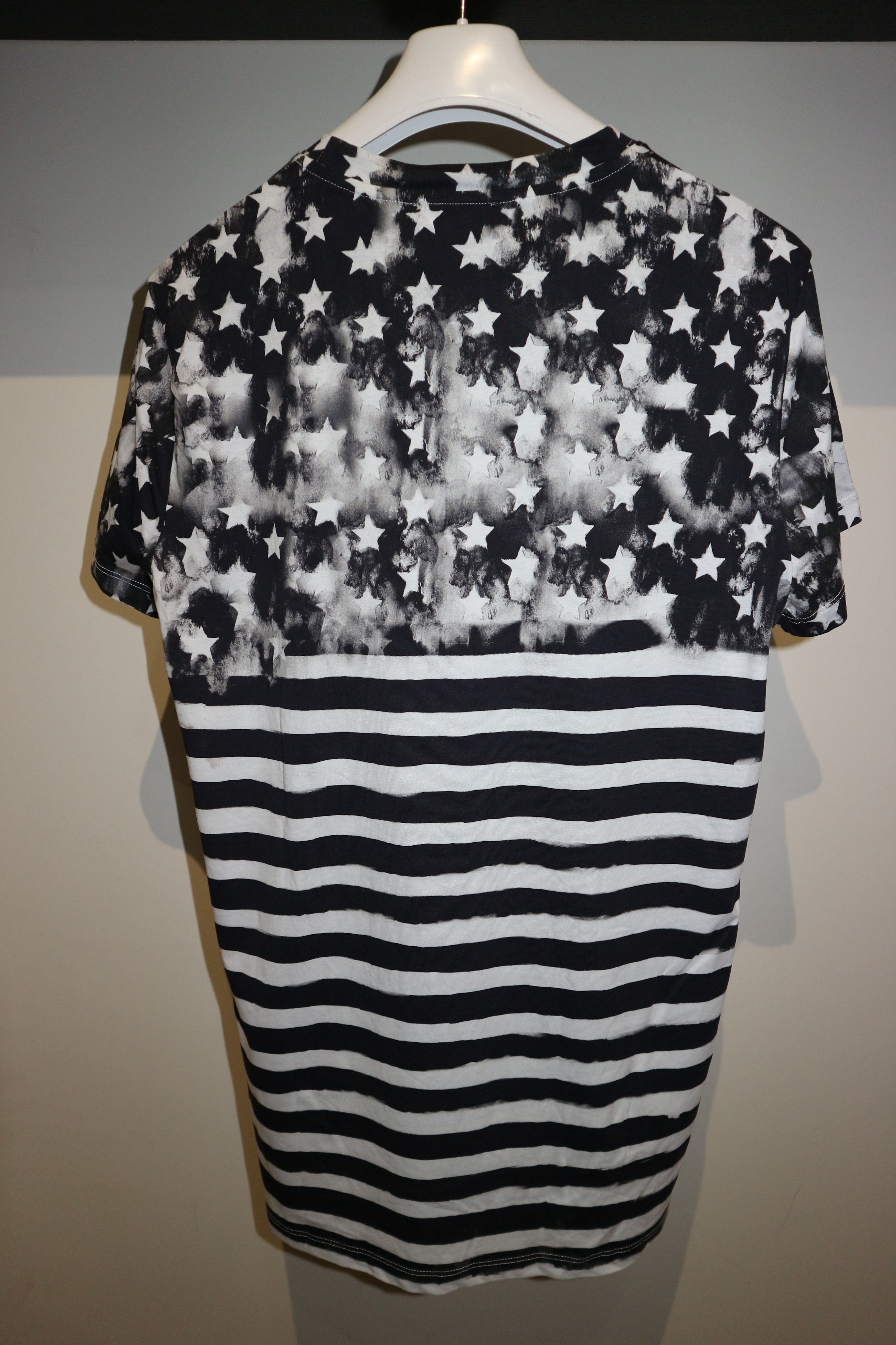 Balmain stars and stripes t-shirt Size US L / EU 52-54 / 3 - 6 Thumbnail