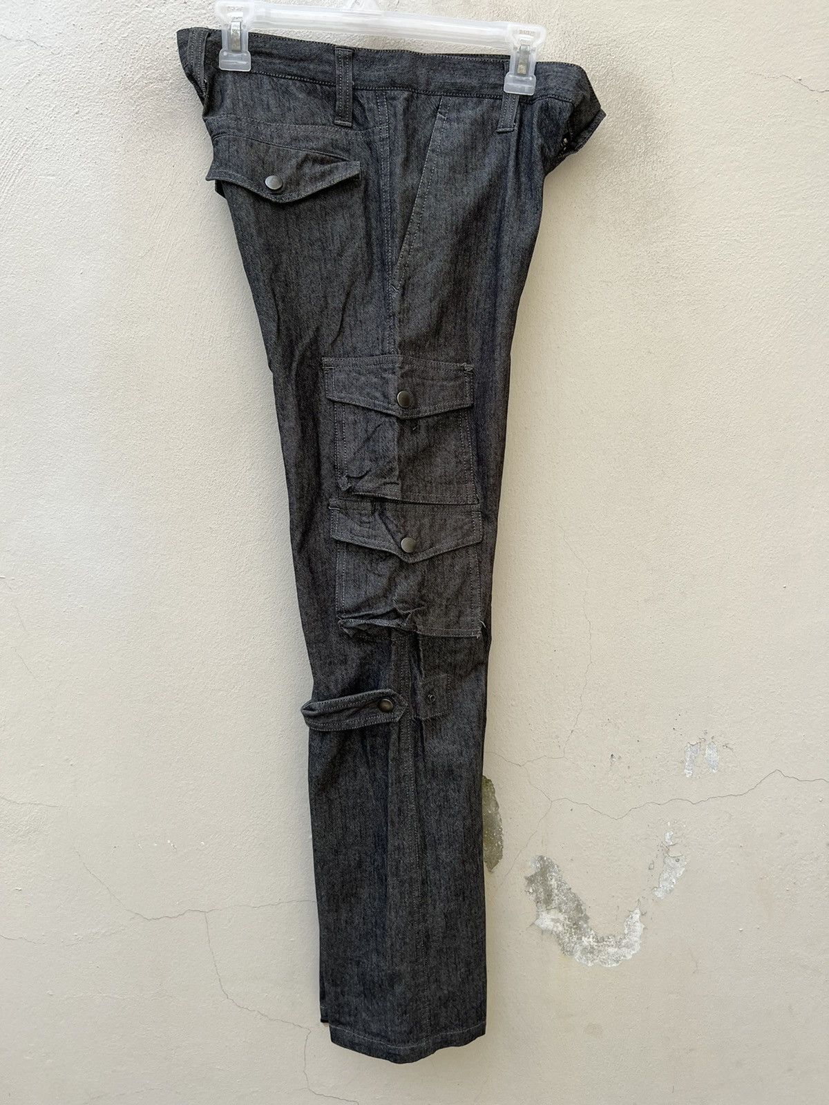 Vintage Vintage Hizworld Japan Low Rise Bondage Cargo Flare Trouser Size US 29 - 23 Thumbnail