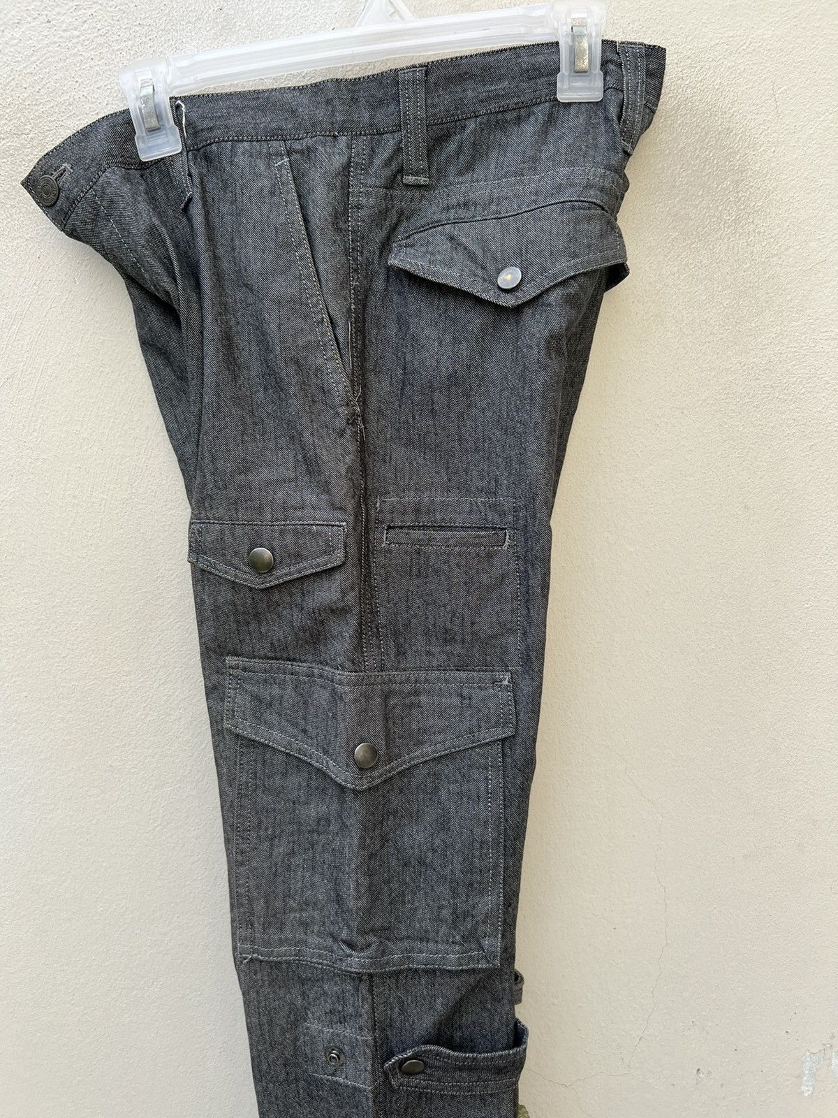 Vintage Vintage Hizworld Japan Low Rise Bondage Cargo Flare Trouser Size US 29 - 22 Thumbnail