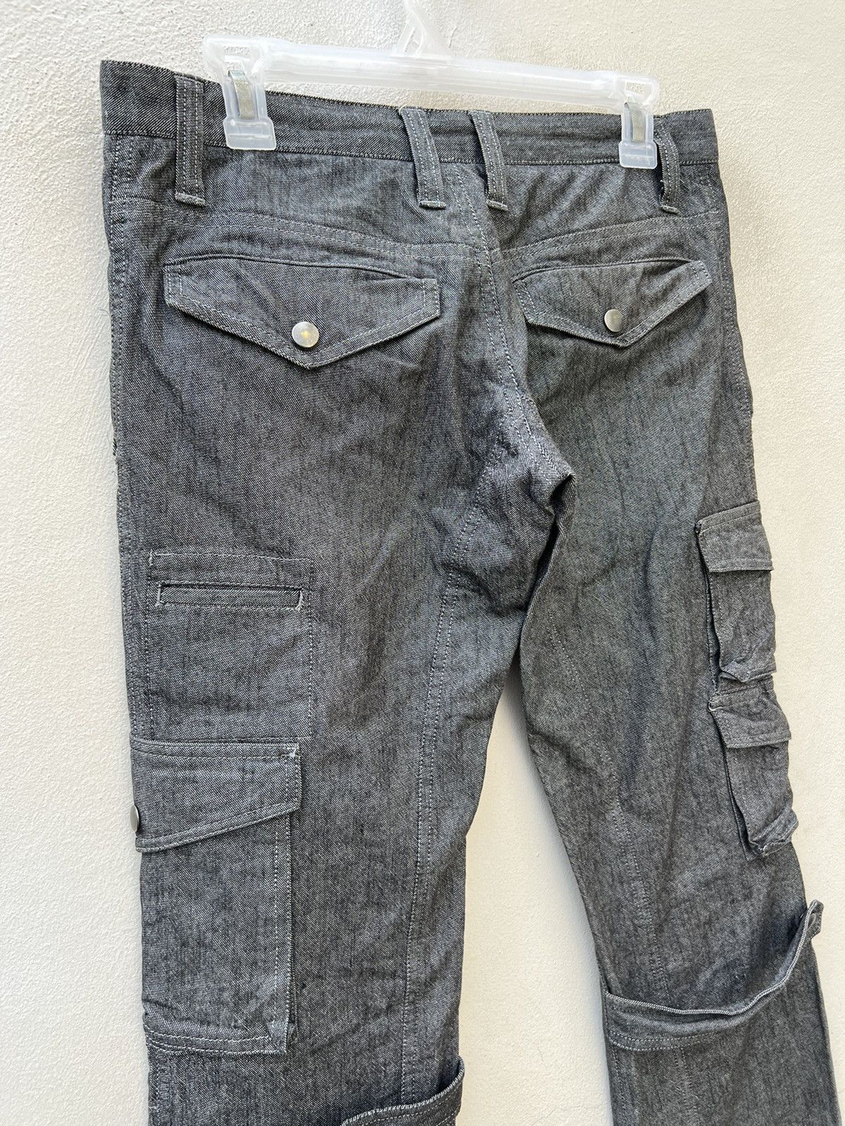 Vintage Vintage Hizworld Japan Low Rise Bondage Cargo Flare Trouser Size US 29 - 16 Thumbnail