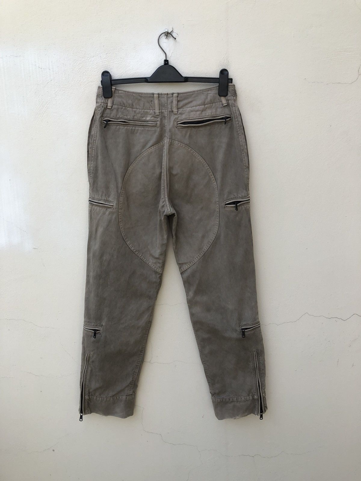 RIPVANWINKLE RipVanWinkle Japan Thick Parachute Bondage Cargo Pant Size US 31 - 7 Thumbnail