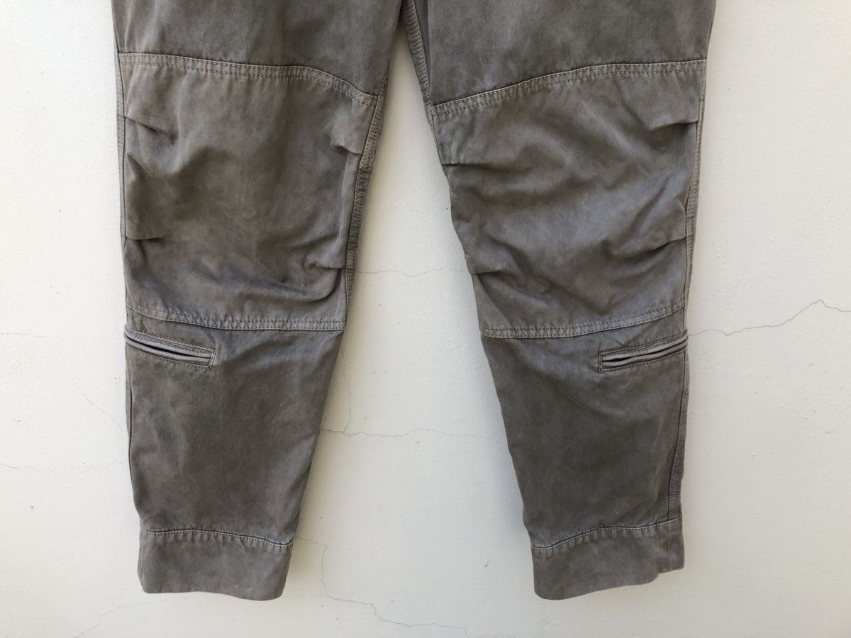 RIPVANWINKLE RipVanWinkle Japan Thick Parachute Bondage Cargo Pant Size US 31 - 6 Thumbnail