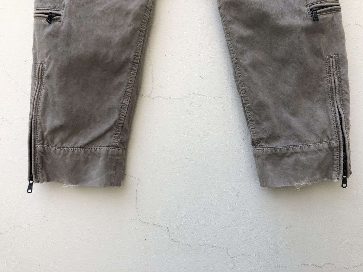 RIPVANWINKLE RipVanWinkle Japan Thick Parachute Bondage Cargo Pant Size US 31 - 11 Thumbnail