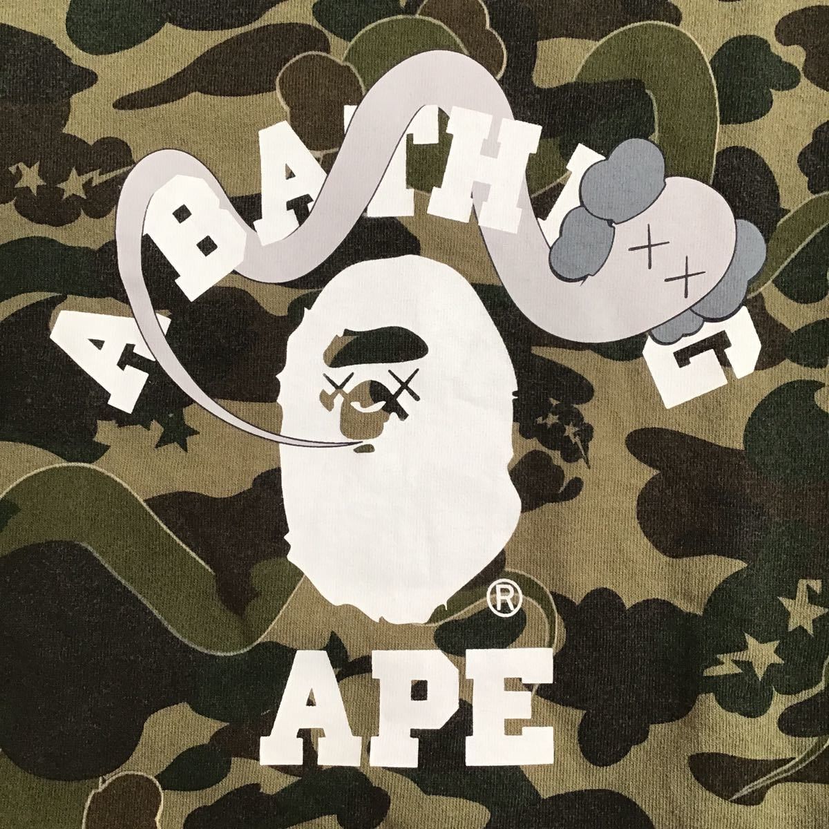 Bape × Kaws KAWS × BAPE camo bendy sweat shirt a bathing ape NIGO Size US M / EU 48-50 / 2 - 2 Thumbnail