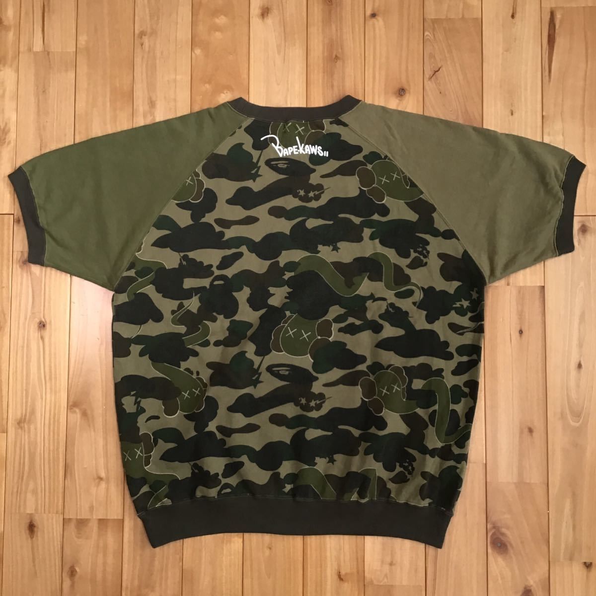 Bape × Kaws KAWS × BAPE camo bendy sweat shirt a bathing ape NIGO Size US M / EU 48-50 / 2 - 3 Thumbnail