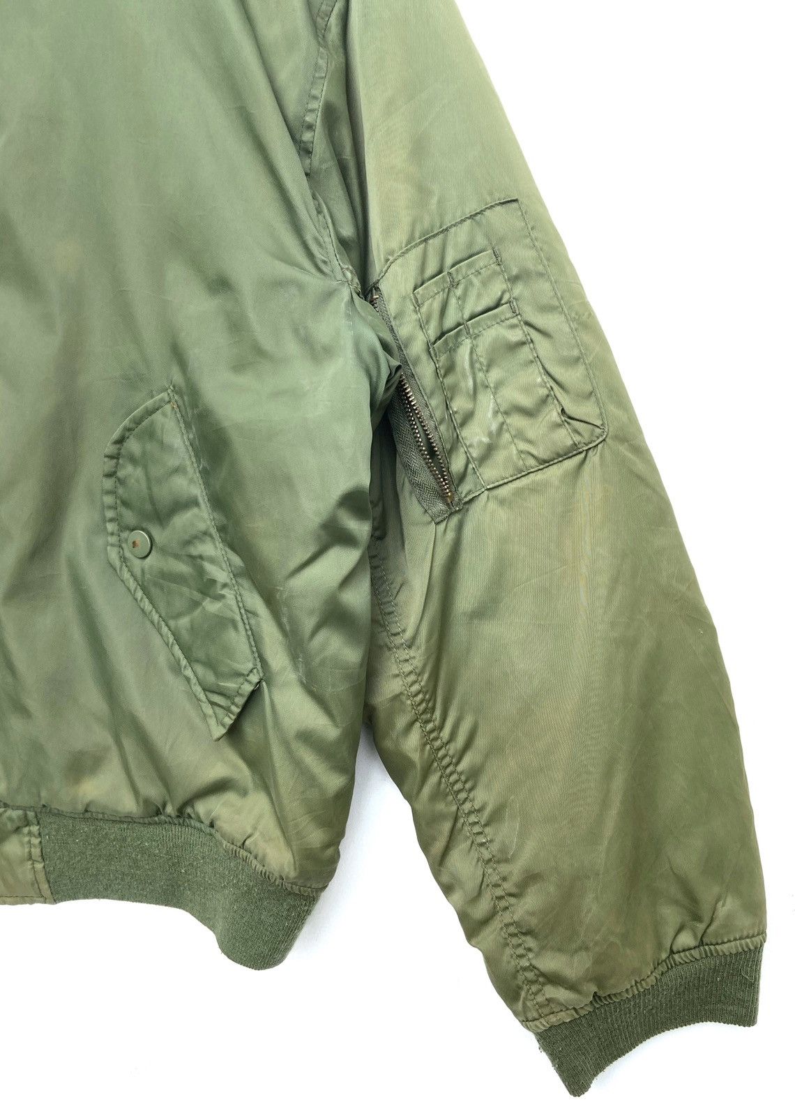 Vintage Vintage 90's Military Flyers Man Bomber Jacket Size M Size US M / EU 48-50 / 2 - 7 Thumbnail
